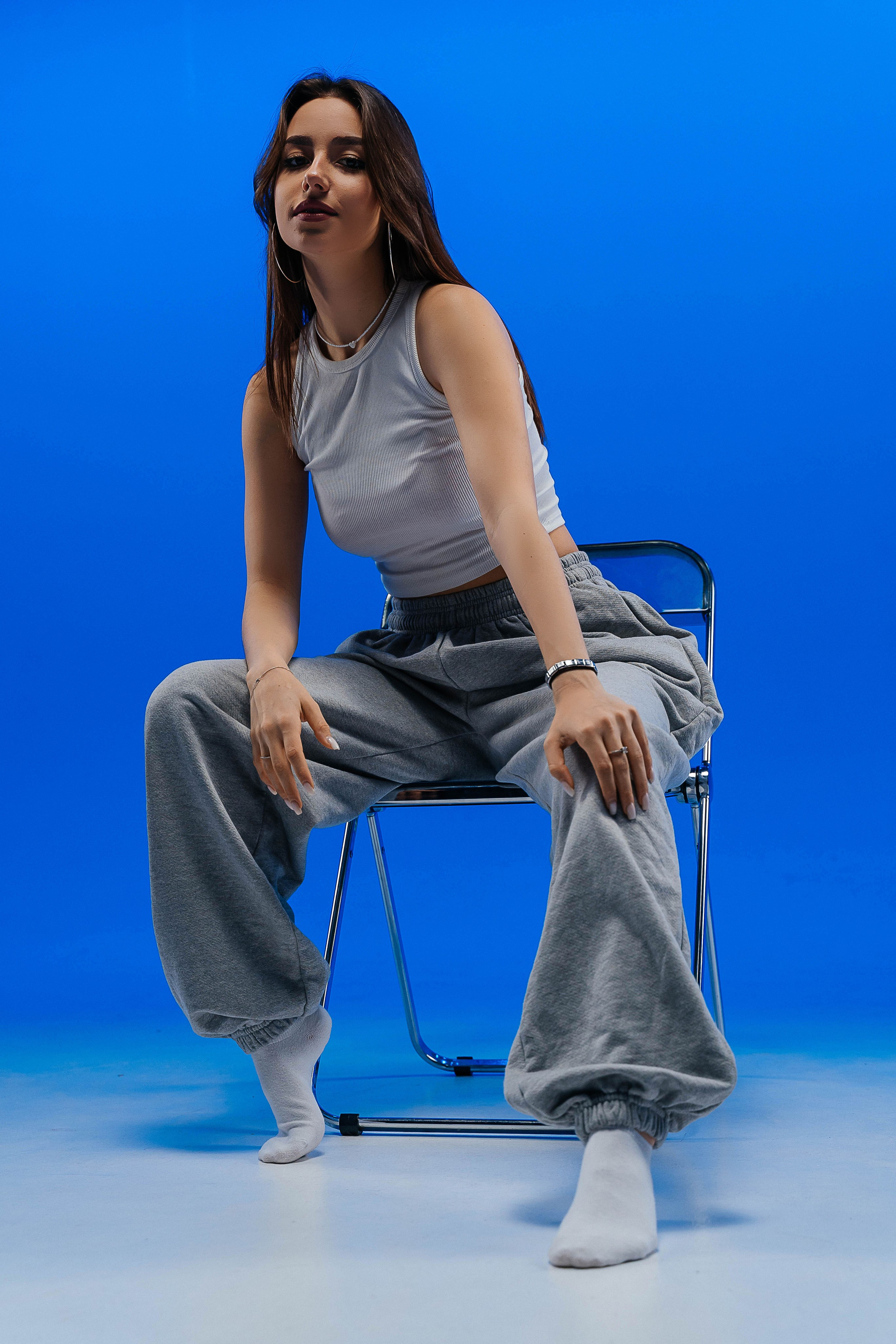 Студийный минимализм. Виктория Алпеева — фотограф по любви