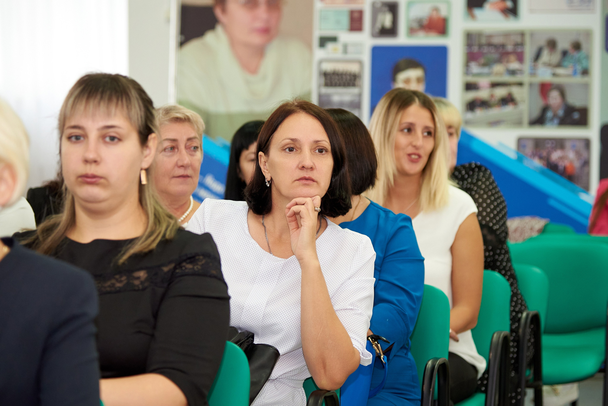 День воспитателя и всех дошкольных работников 2022. [fXph] Фотограф Масликов Илья. Съёмка мероприятий в Ленинске-Кузнецком