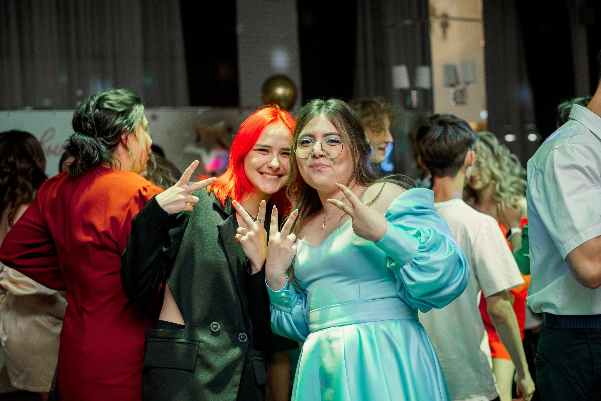 Выпускной 9-11классы. Выпускные книги Анапа Новороссийск Краснодар