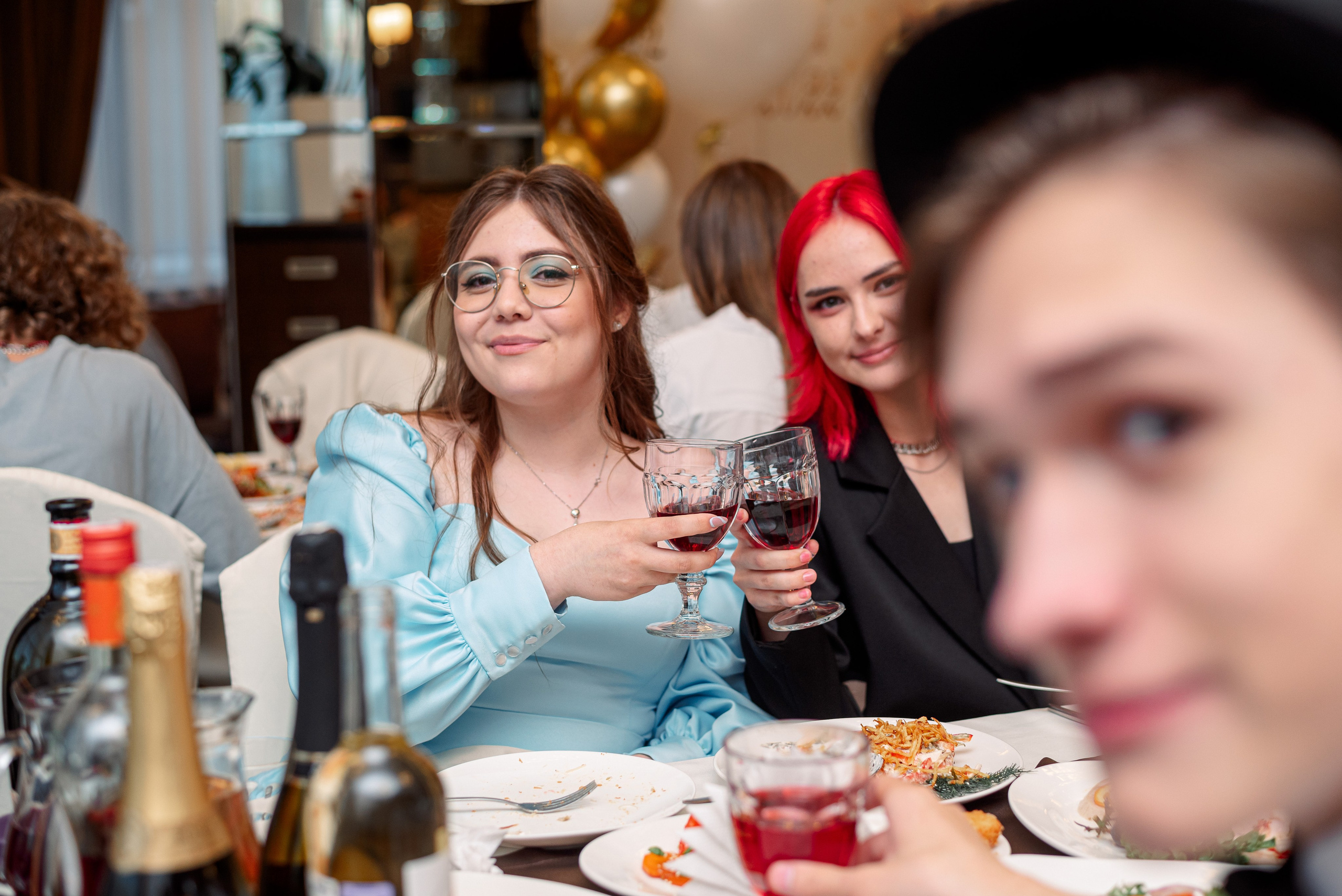 Выпускной 9-11классы. Выпускные книги Анапа Новороссийск Краснодар