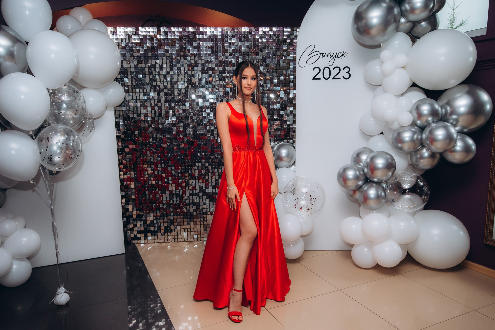 Выпускной 9-11классы. Выпускные книги Анапа Новороссийск Краснодар