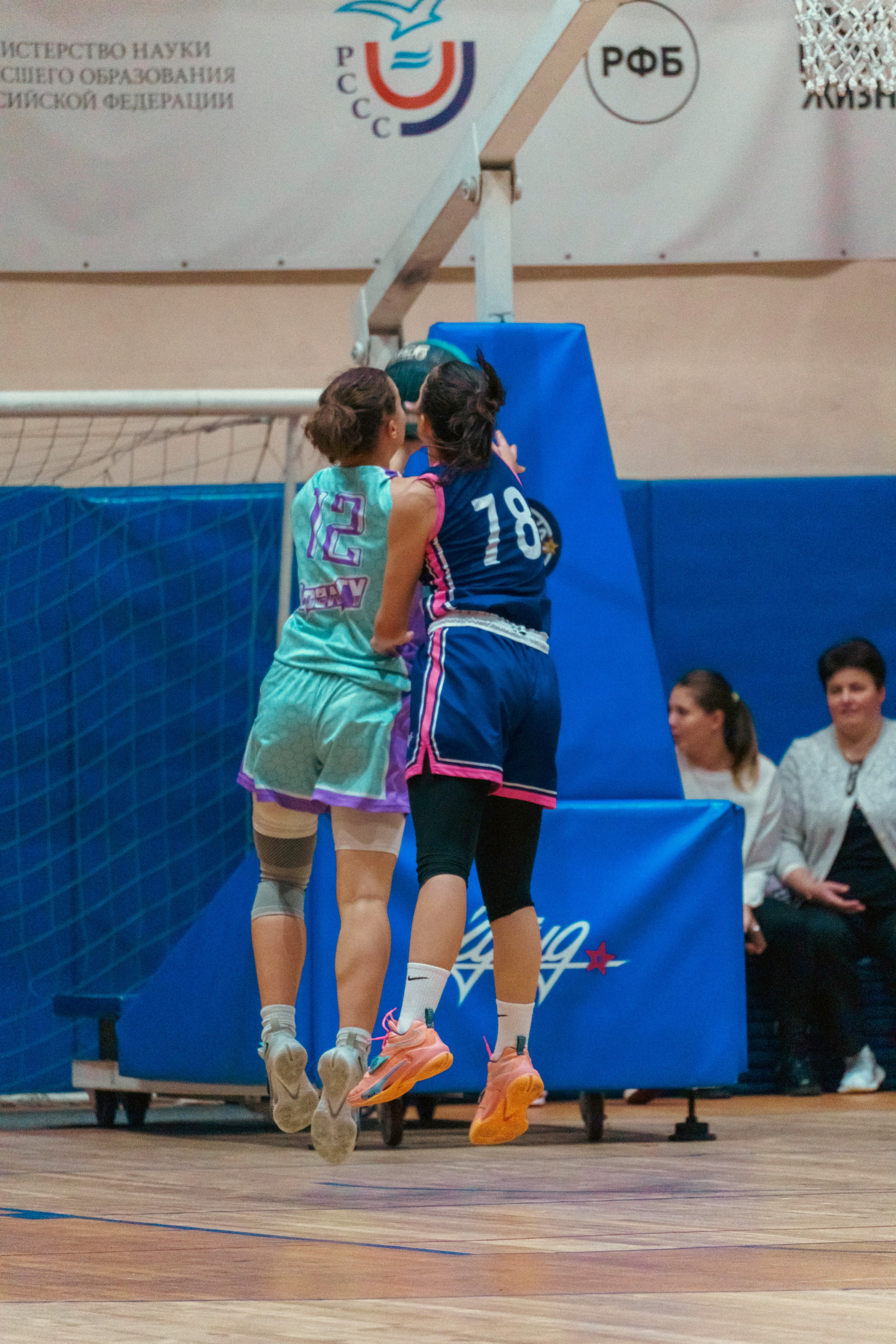 Баскетбол. Репортаж для спортивного клуба ГУТИД. Фотограф в Санкт-Петербурге Ибрагимова Алина