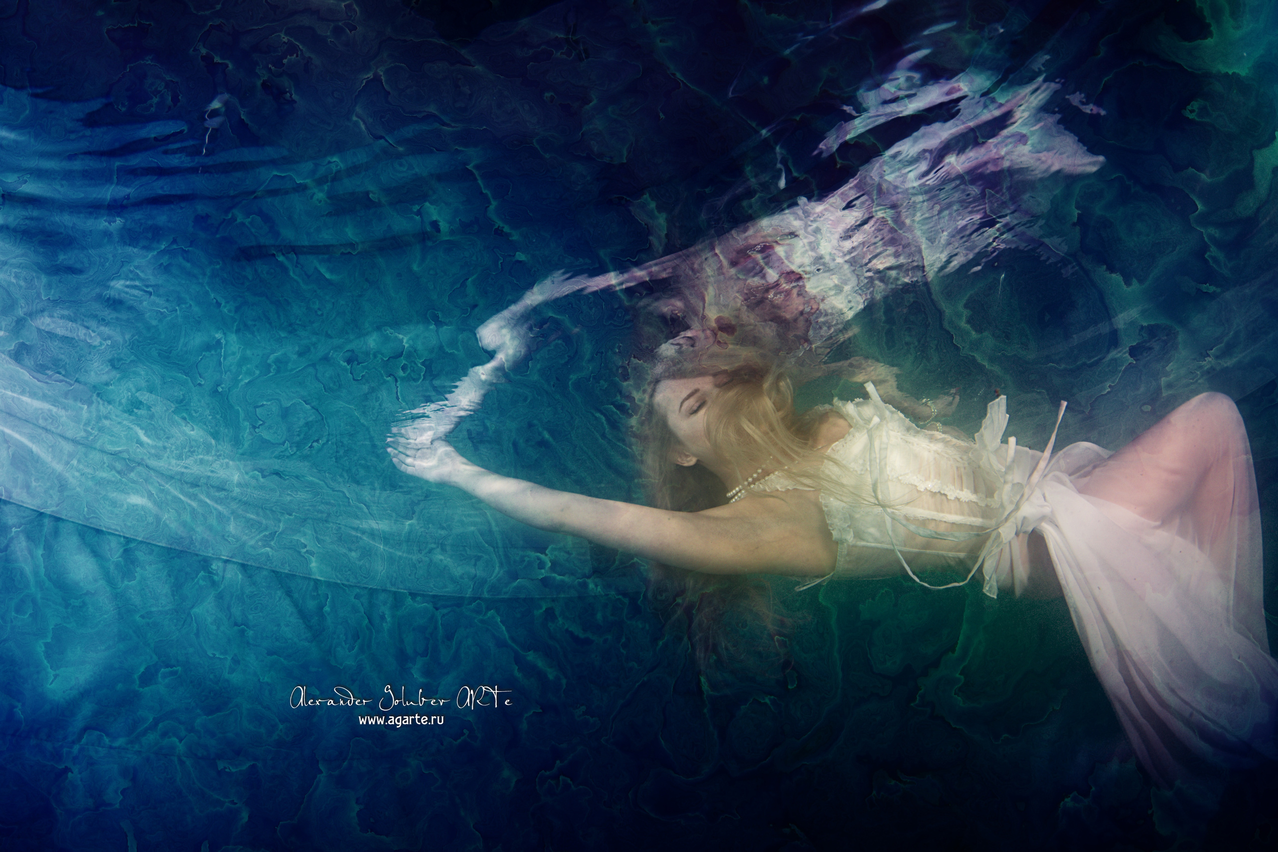 Project UNDERWATER. AGarte: photo and video shooting in St. Petersburg and Moscow