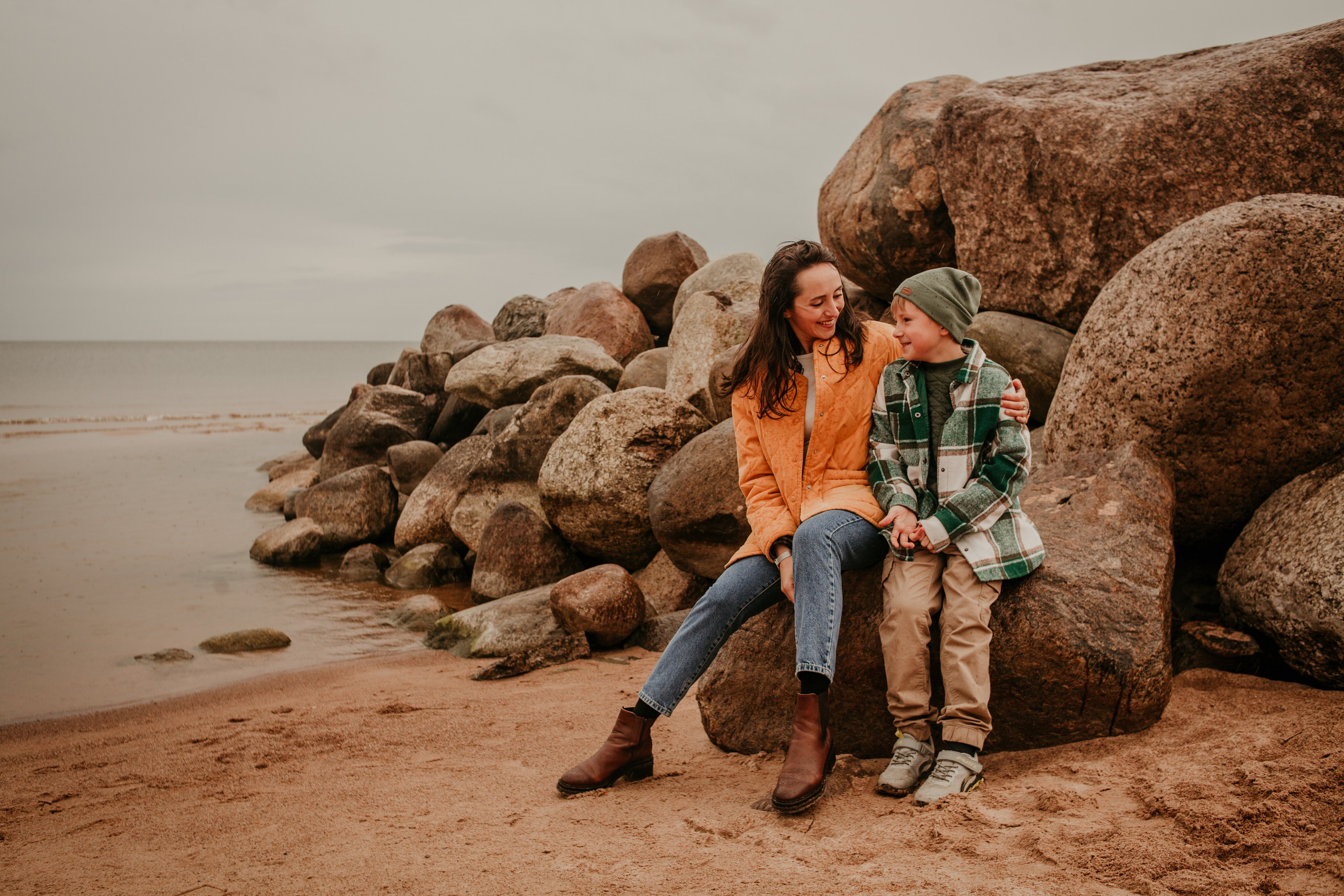Семейное утро на Ладоге — Фотосессия на природе. Семейный фотограф во Всеволожске и Санкт-Петербурге Юлия Капустина
