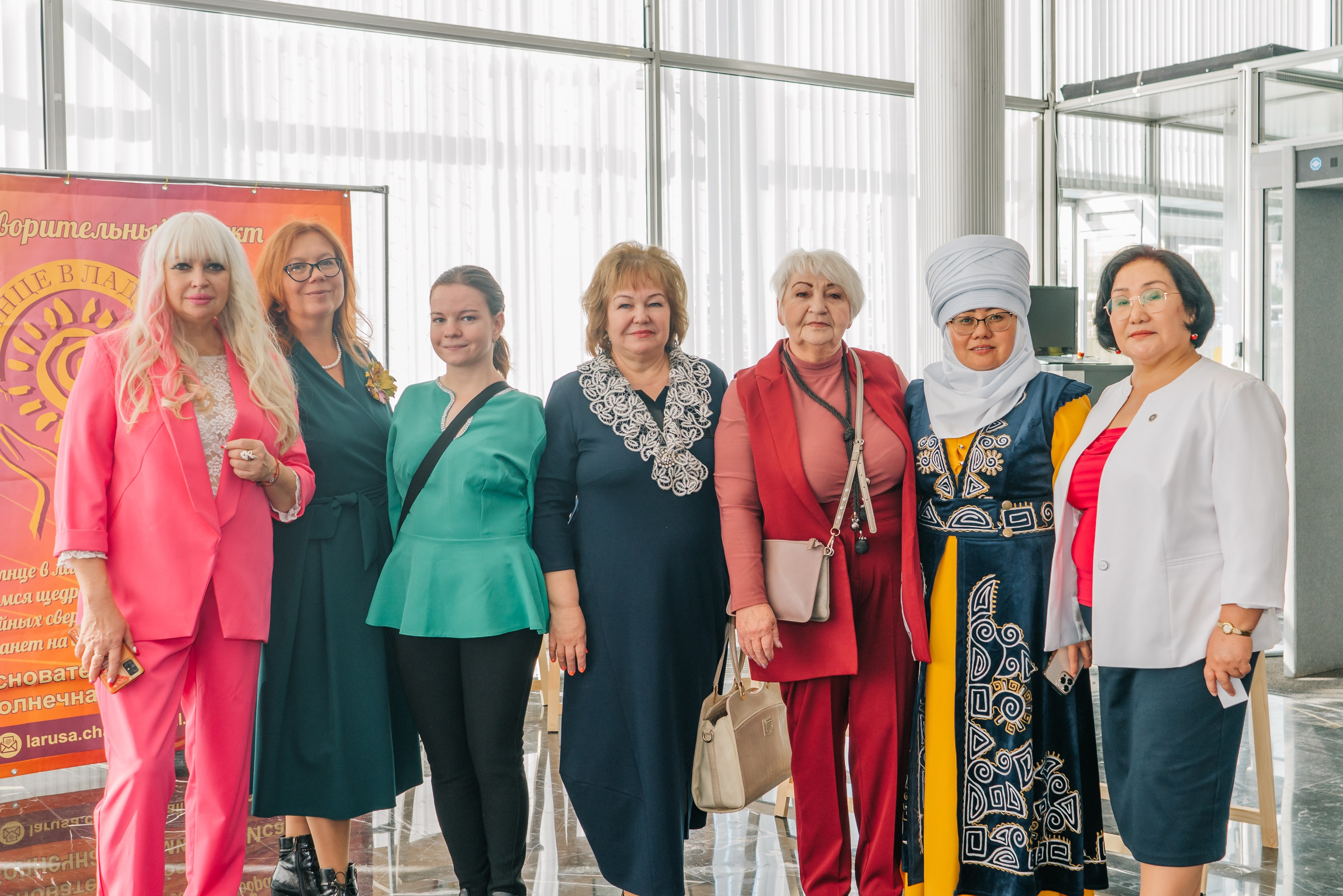 Международный проект «Наш Мир». Женский фотограф в Москве Анастасия Сидорова