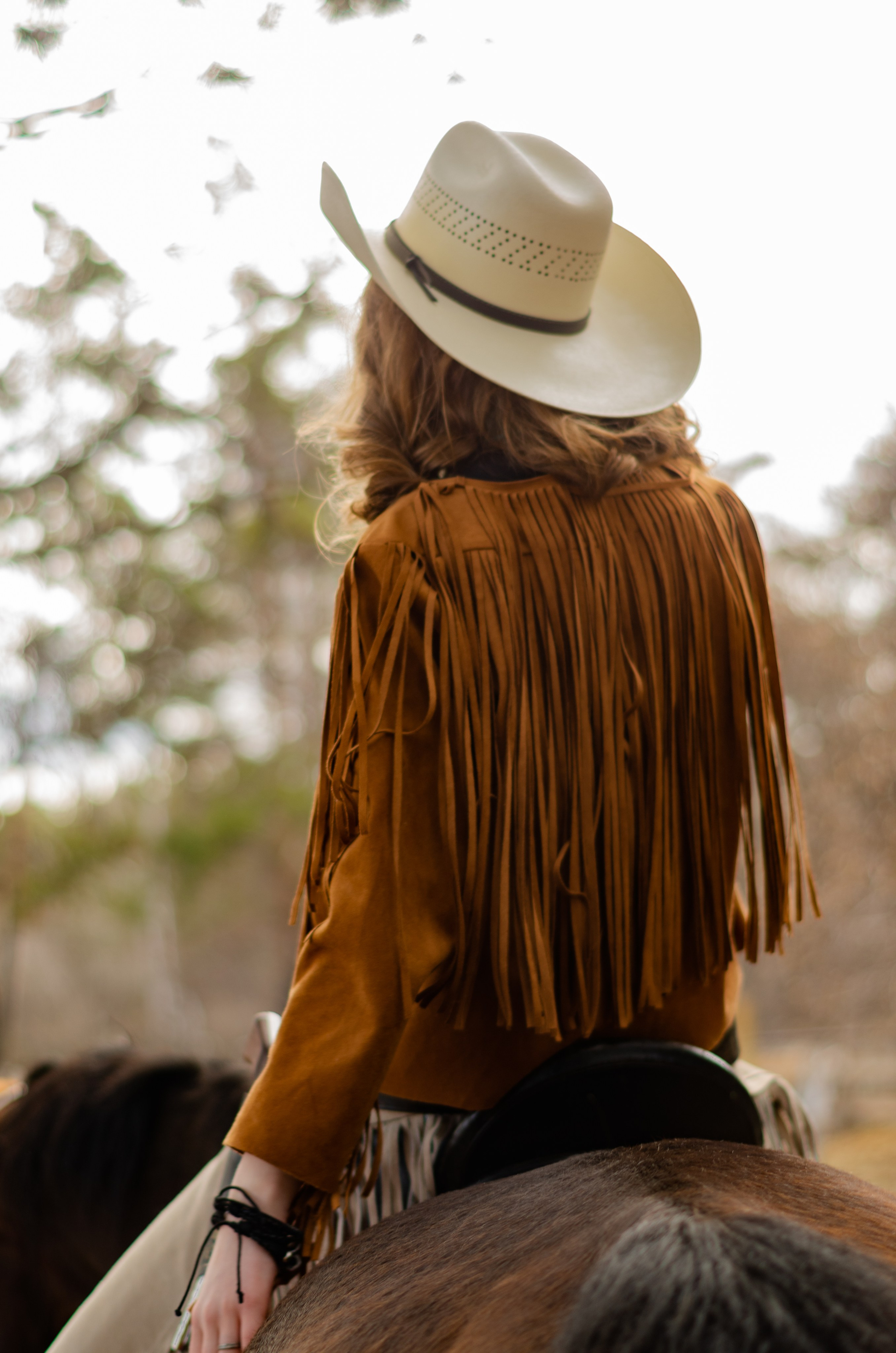 Ковбойская девчонка. Фотограф Марина Доглядная Челябинск фотосессии с лошадьми, мотоциклами