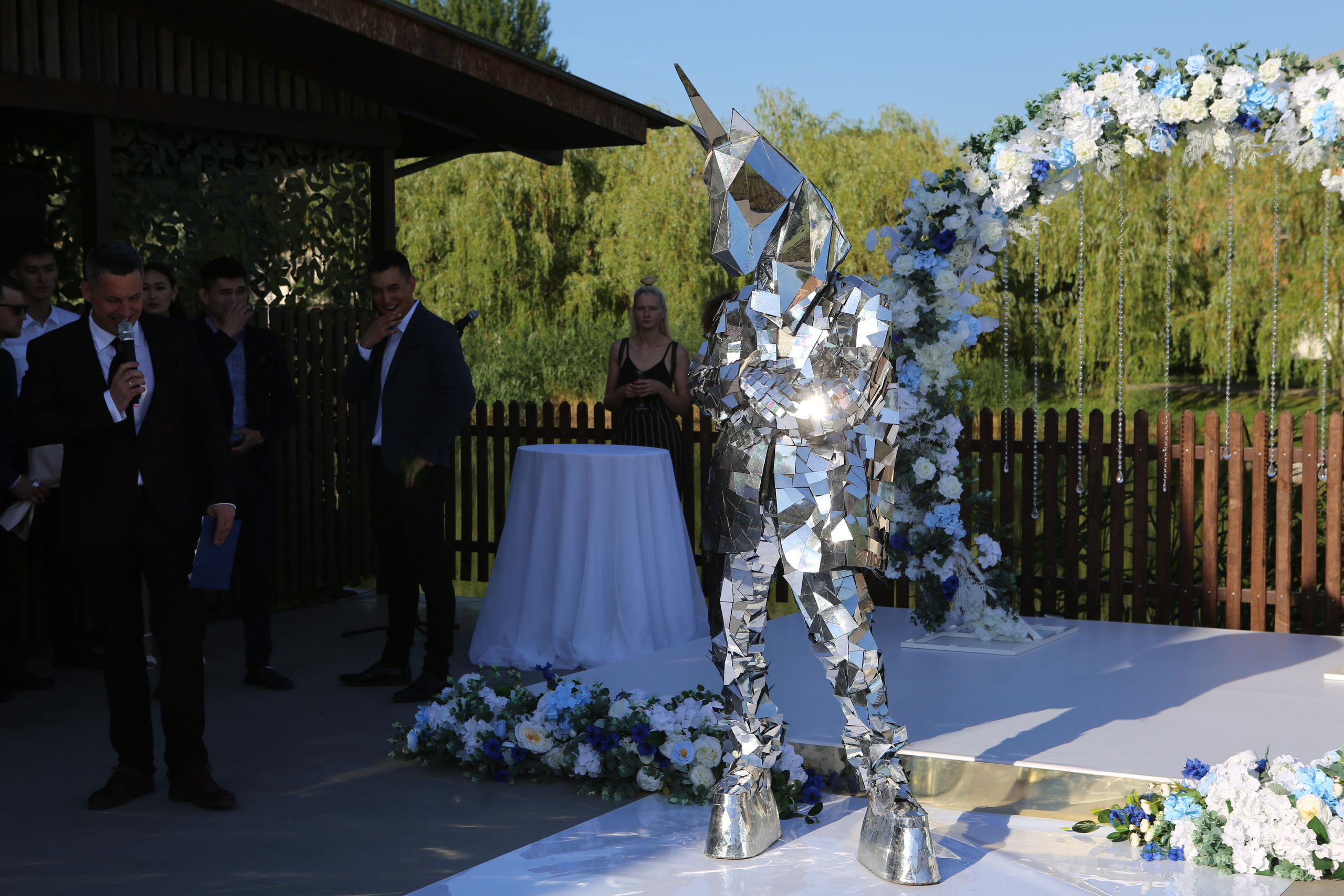 Выездная регистрация: Регина и Никита. Свадебный и предметный фотограф Ренат Каламперов