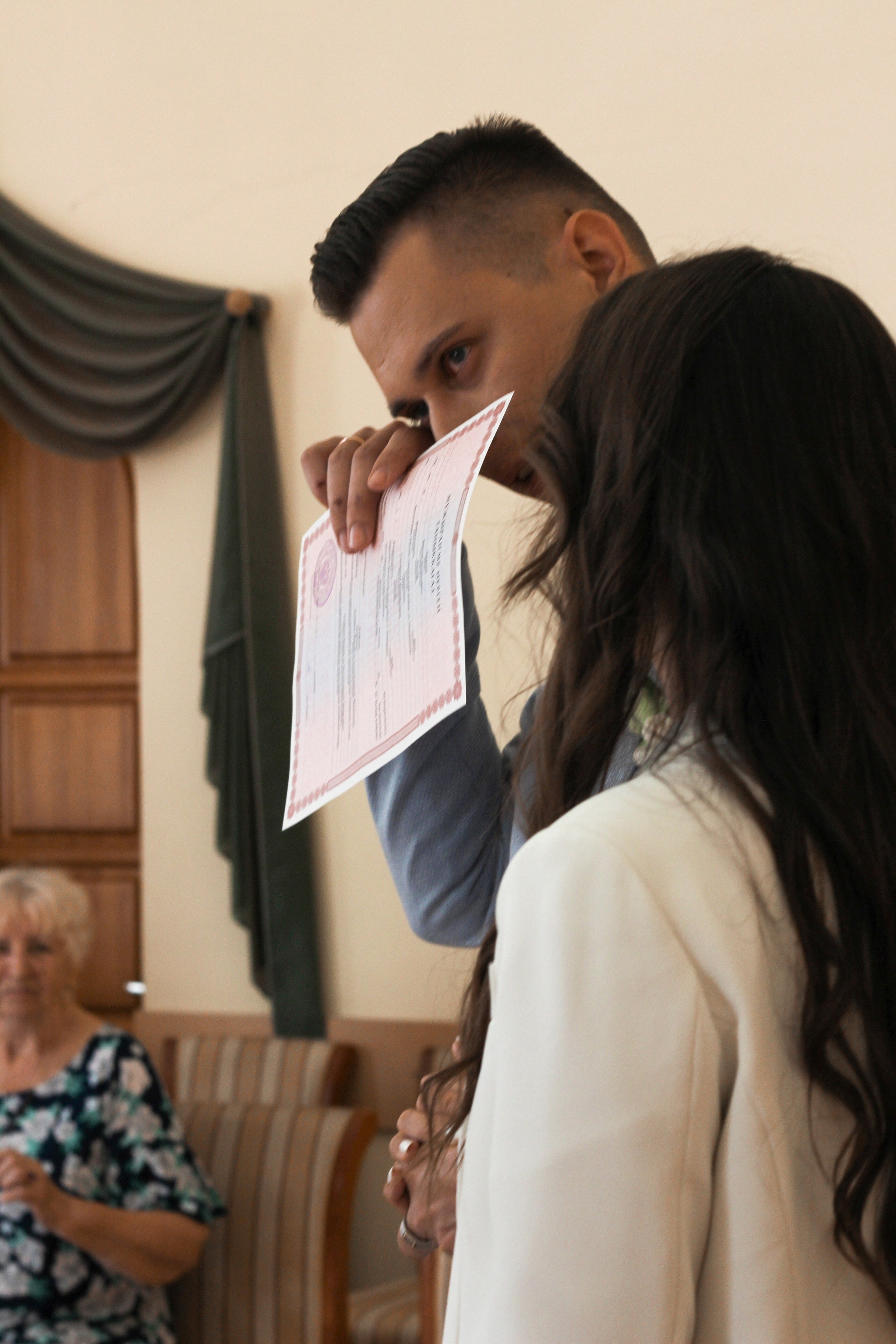 Одно счастье на двоих. Главная