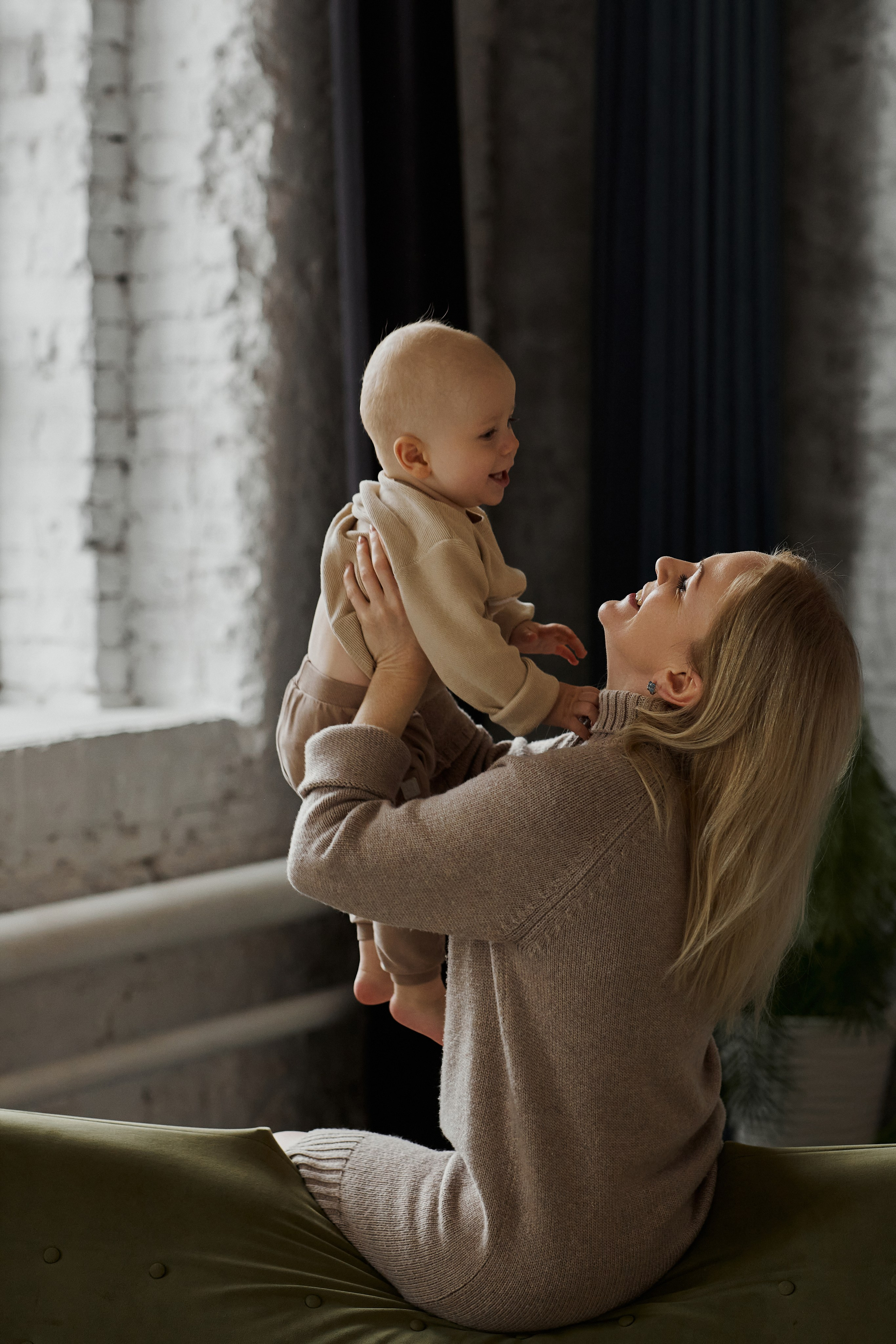 Семейная фотосессия Москва. Свадебный и семейный фотограф в Сочи-Красной поляне Ларионова Анна