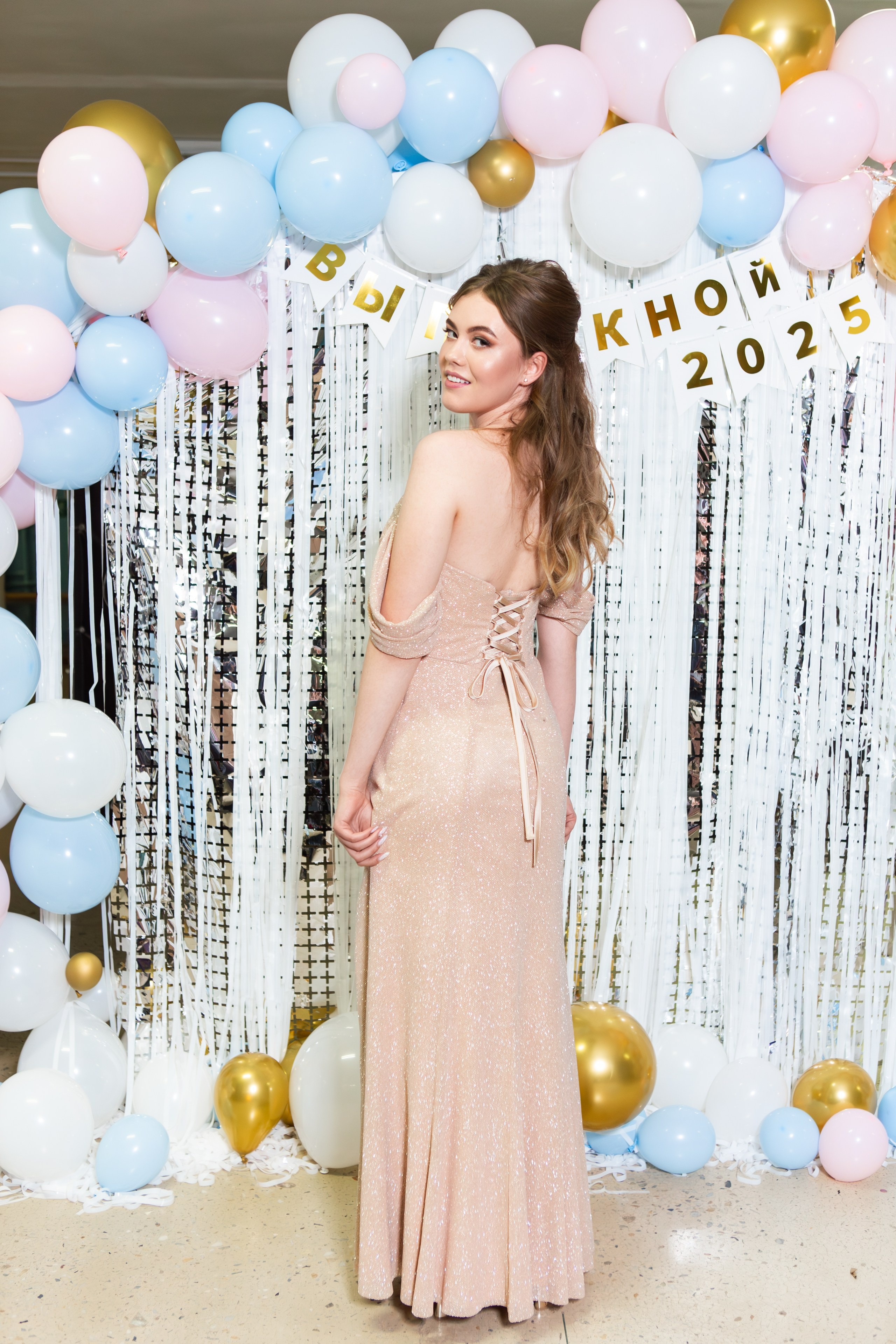 ФОТОСЕССИЯ С РОДИТЕЛЯМИ ВЫПУСКНОЙ 2025 9 ШКОЛА Г.МЦЕНСК. Профессиональный фотограф в Мценске и Орловской области