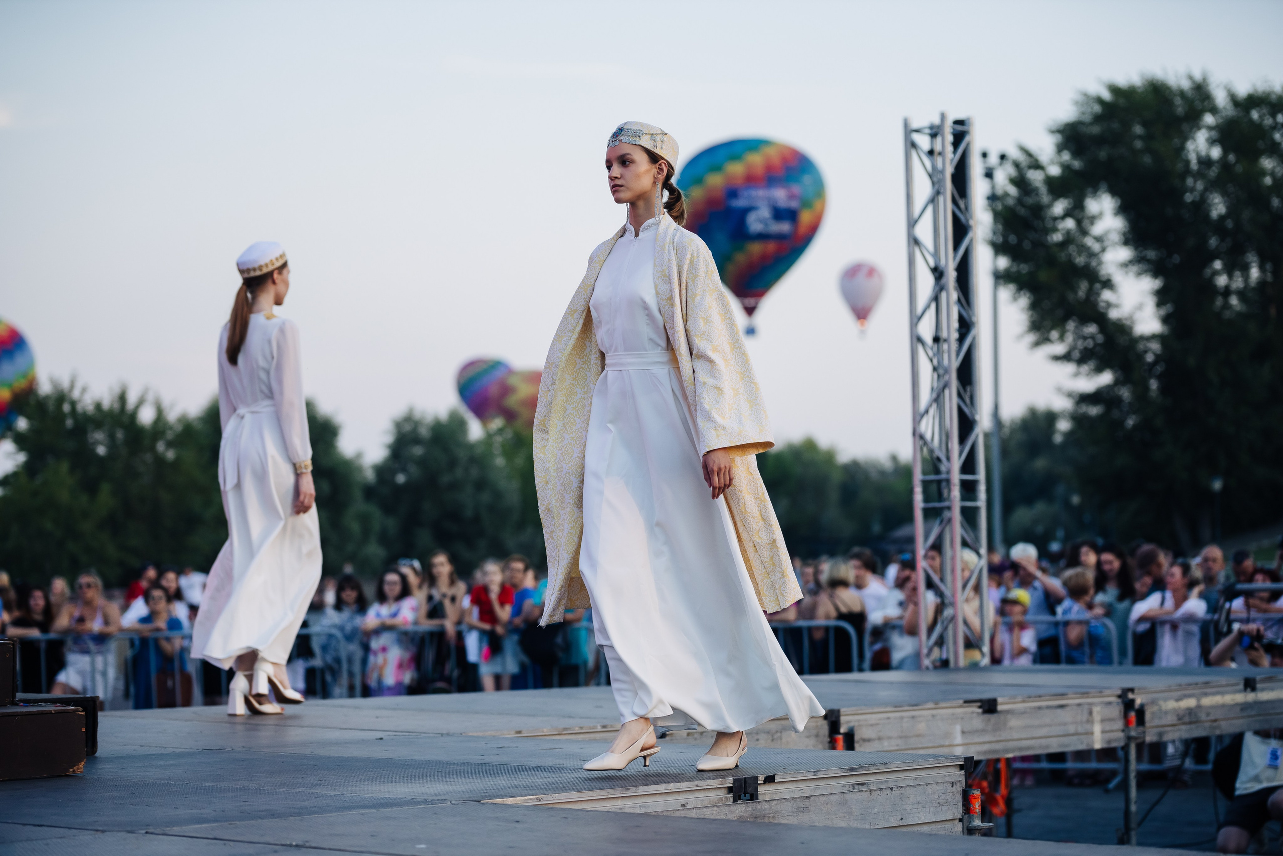 Международный фестиваль моды и музыки «Половодье» // 05.07.2024. Денис Прохоров Фотограф в г. Магнитогорск