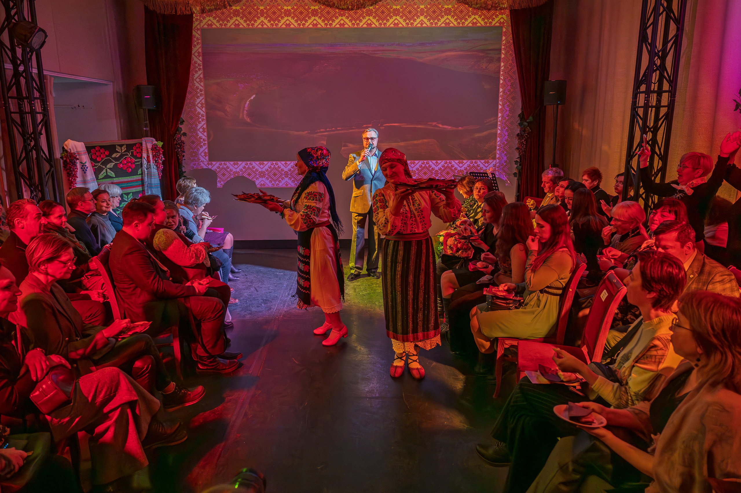 Вечер памяти Лилии Амарфий в камерном пространстве Московского театра оперетты. 2025. Фотограф Анна Мельникова | Москва