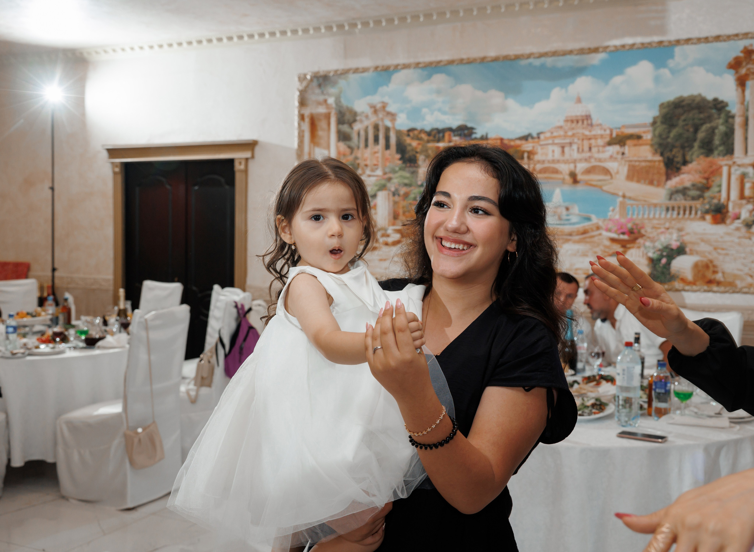 ЗАГС Бутово и Остафьево. Свадебный и репортажный фотограф (Москва, Королев и другие)