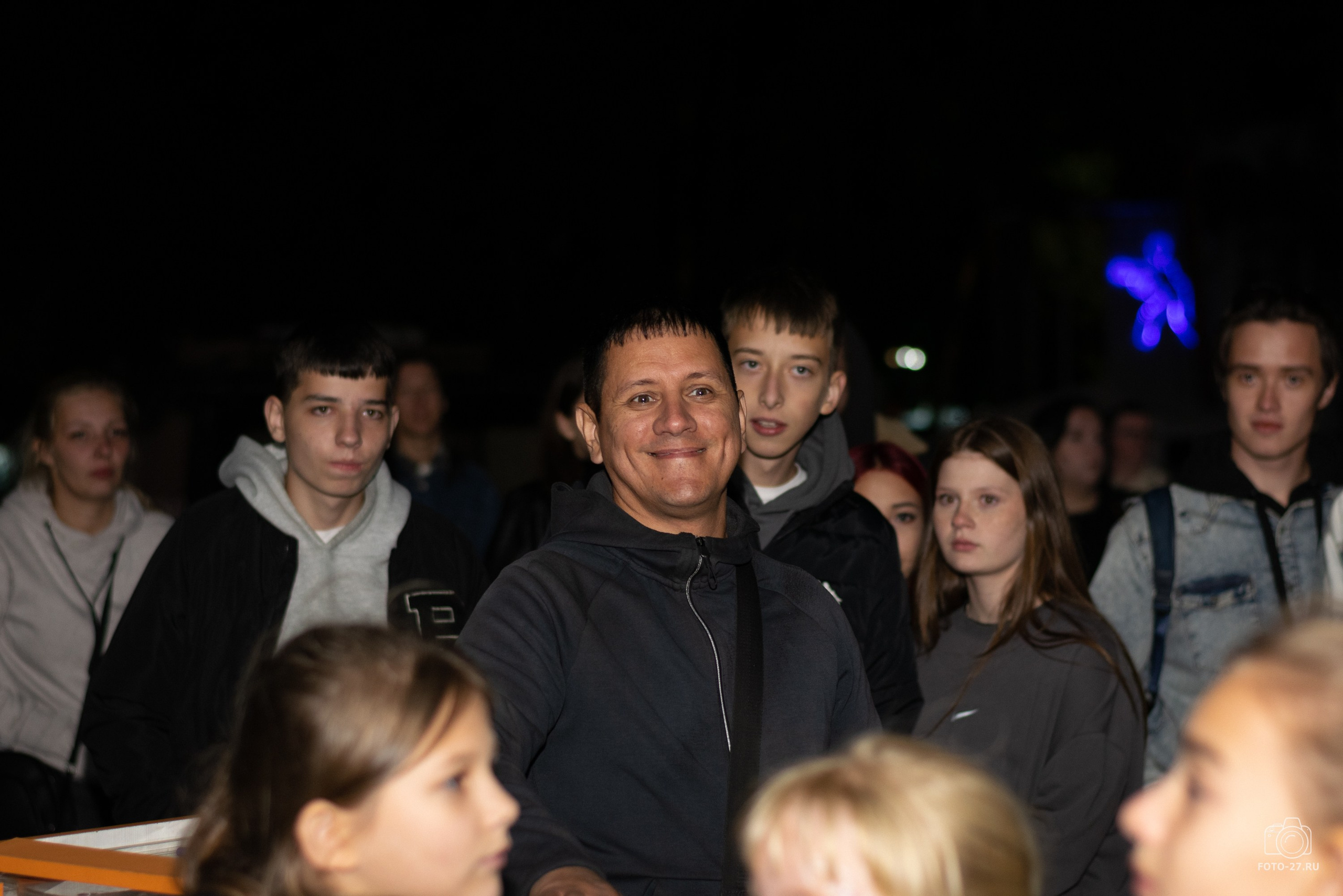 Антон Курдюмов фотограф в Хабаровске Рина Курдюмова фото27 foto27 Антон Дорофеев репортажный репортаж документалист Тони и Рина фотосоздатели Международный фестиваль Рок в защиту животных Хабаровск