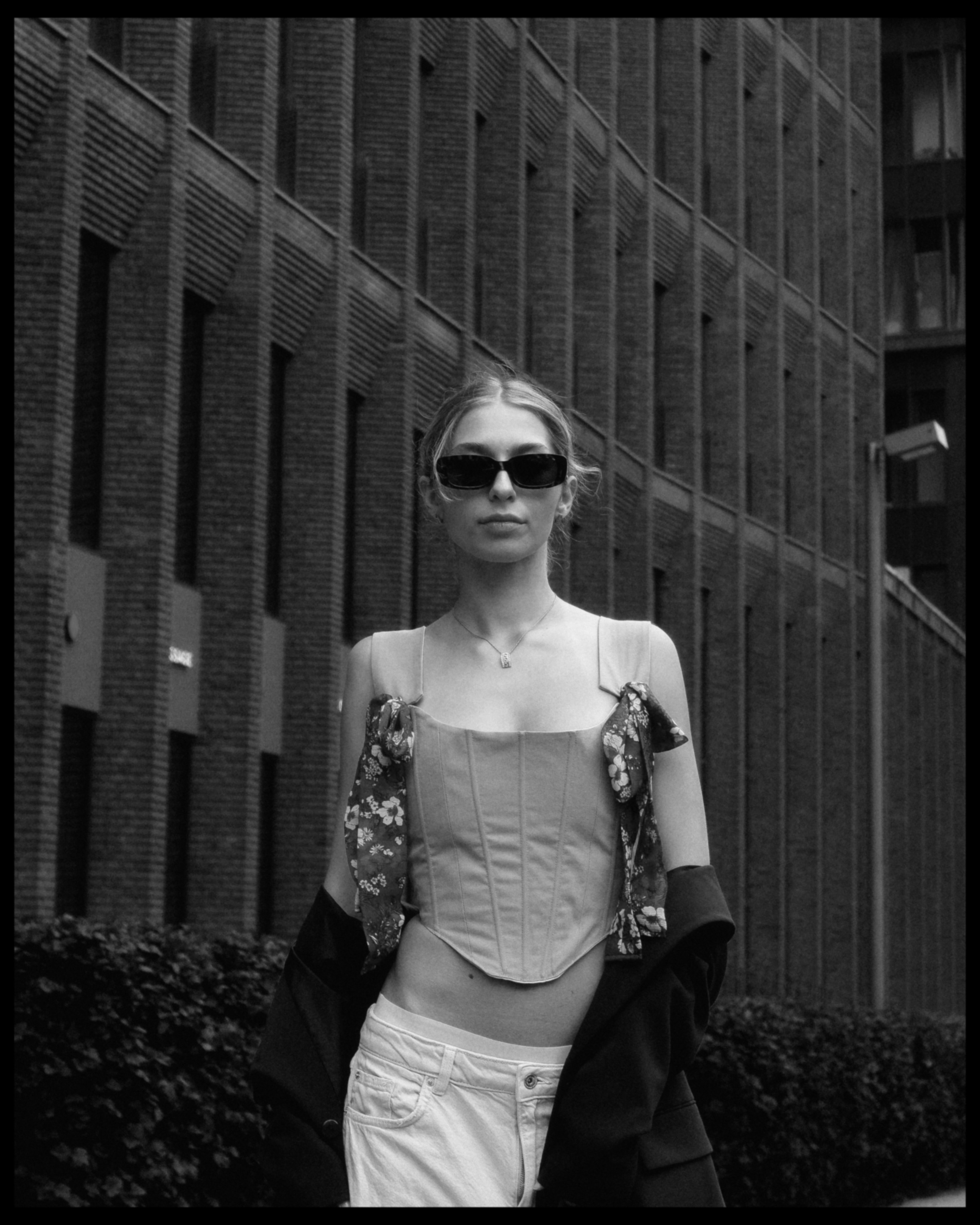 QLING.STUDIO'23. ANNA — PHOTOGRAPHER