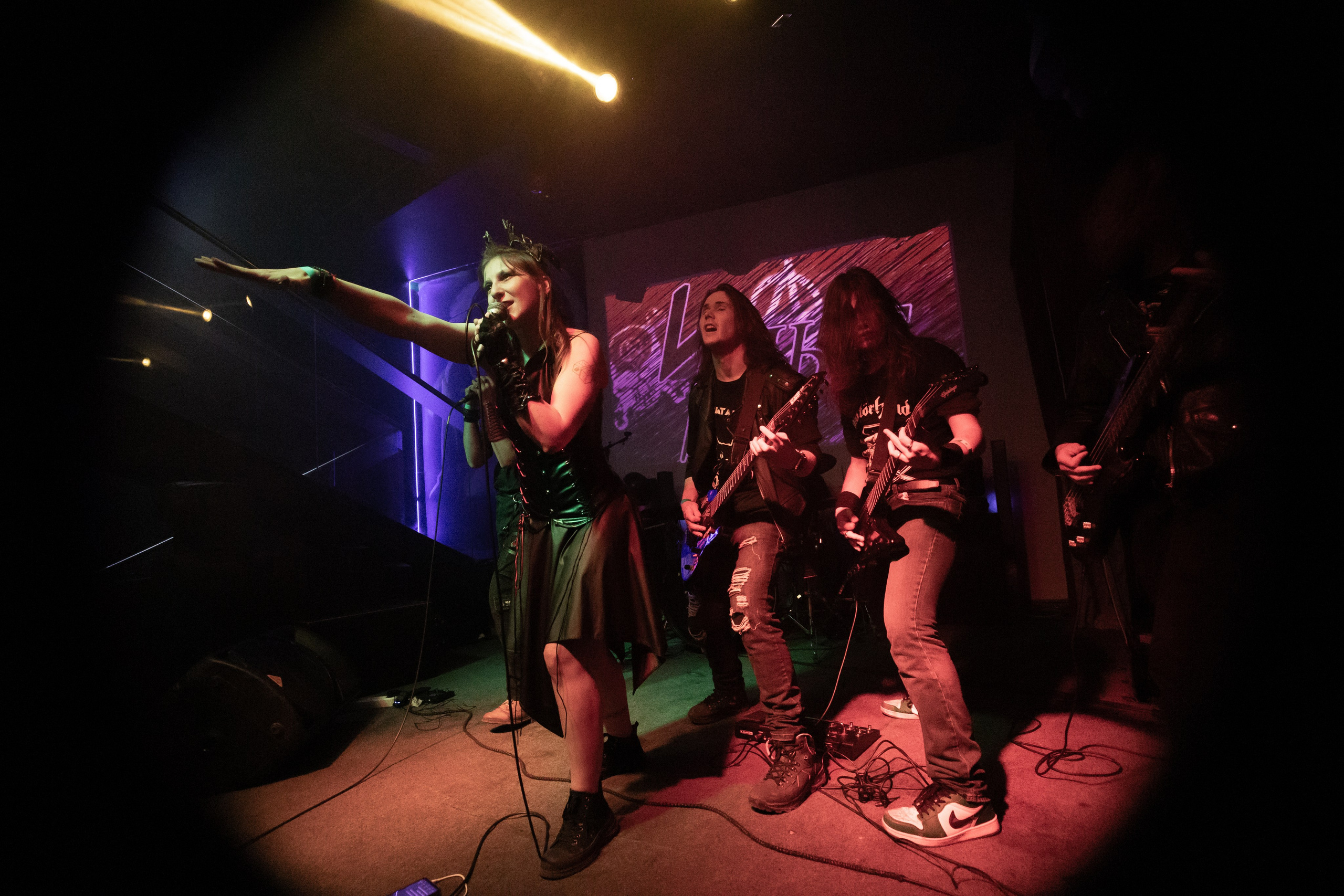 Иные. Rock night, клуб-галерея Эрмитаж. 15.11.2024. Фотограф Регина Крикунова г. Красноярск