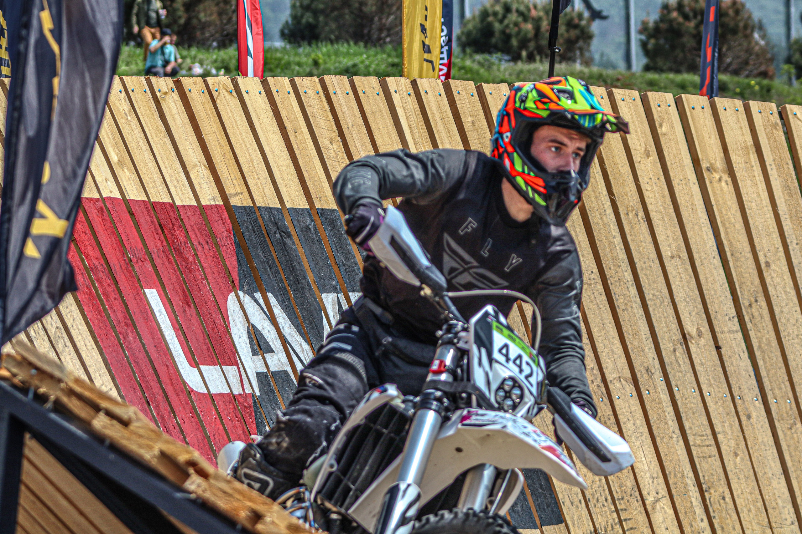 Enduro. Ivaladimirovna1995.wfolio.pro
