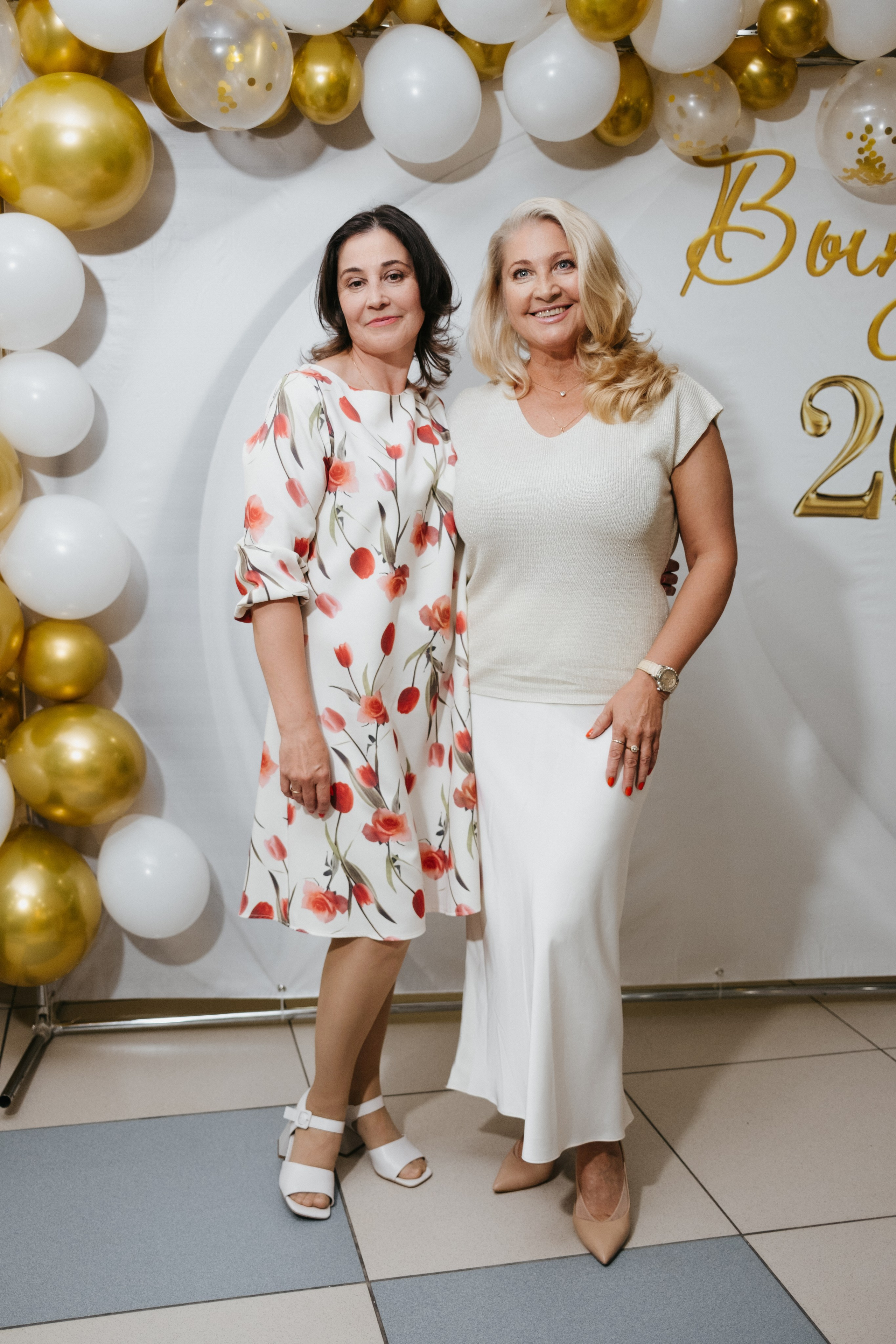 Выпускной 11 класс школы № 30. Свадебный и репортажной фотограф Денис Ожигин в Краснодаре и Краснодарском крае