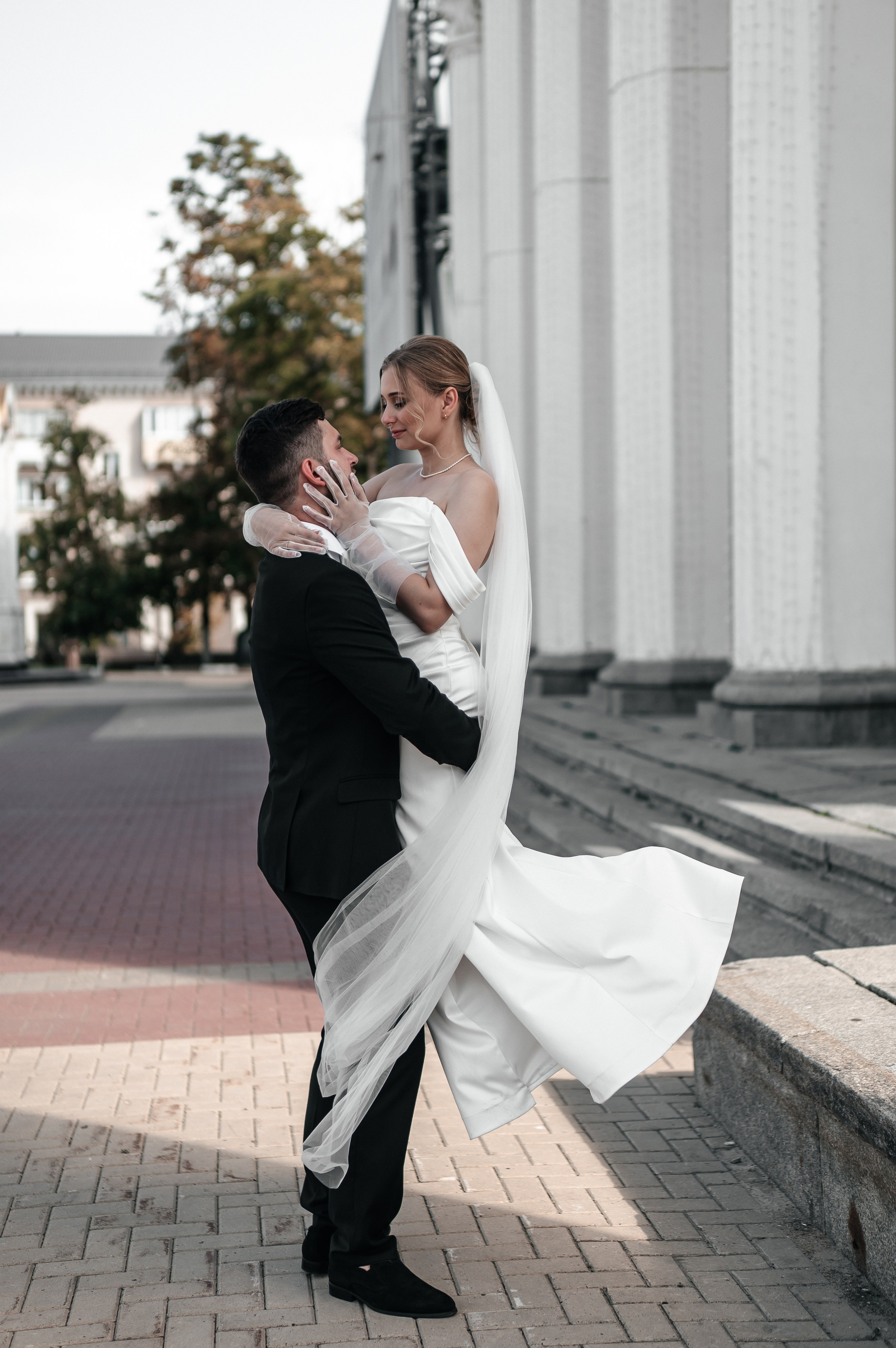 Даниил и Валерия. Черная утка. Полный день. Фотограф Екатерина Бочарникова