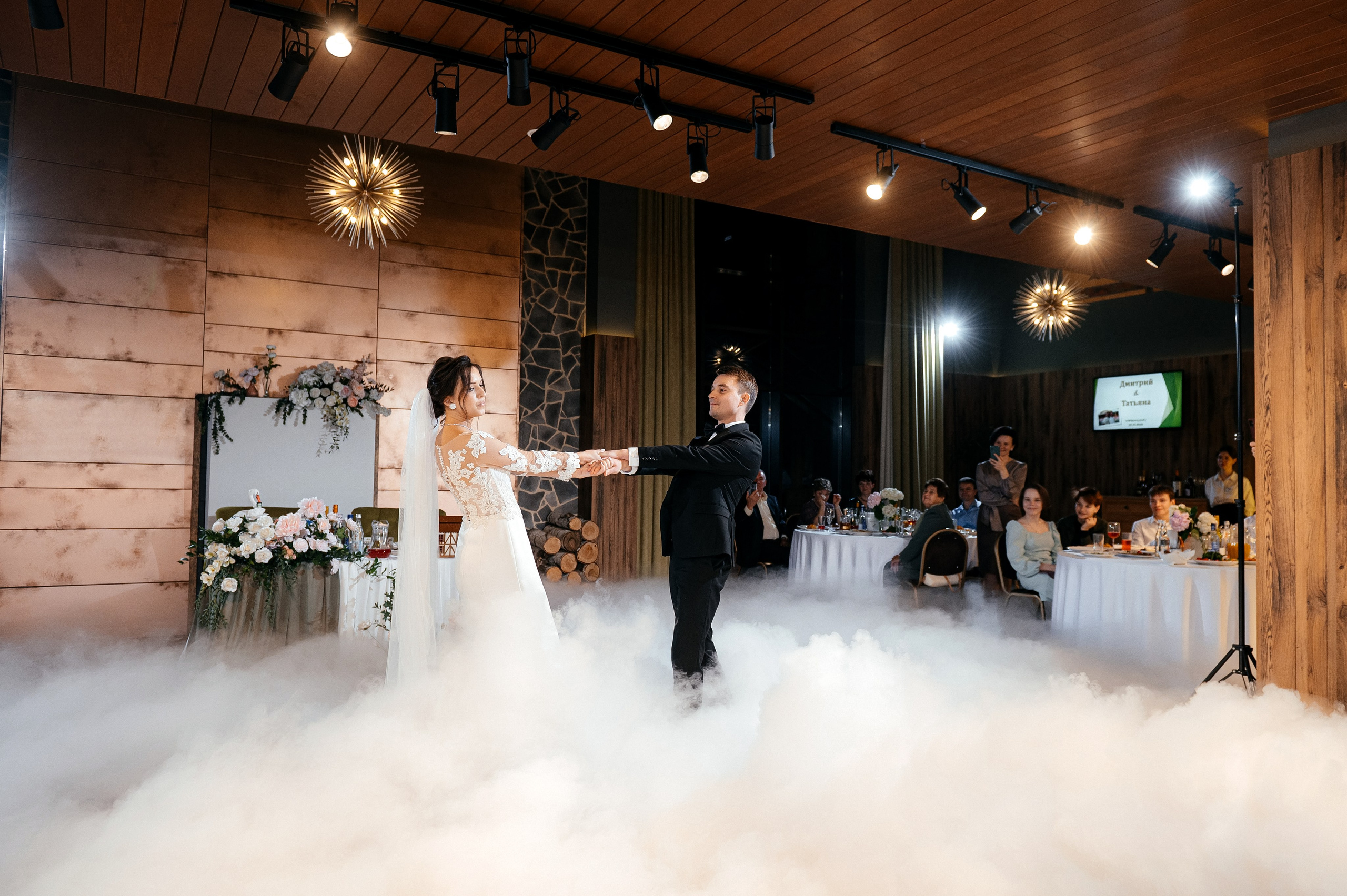 Старая Фондовая оранжерея и КСК «Звёздный». Свадебный и семейный фотограф Виктория Носачёва. Щелково, Москва и МО