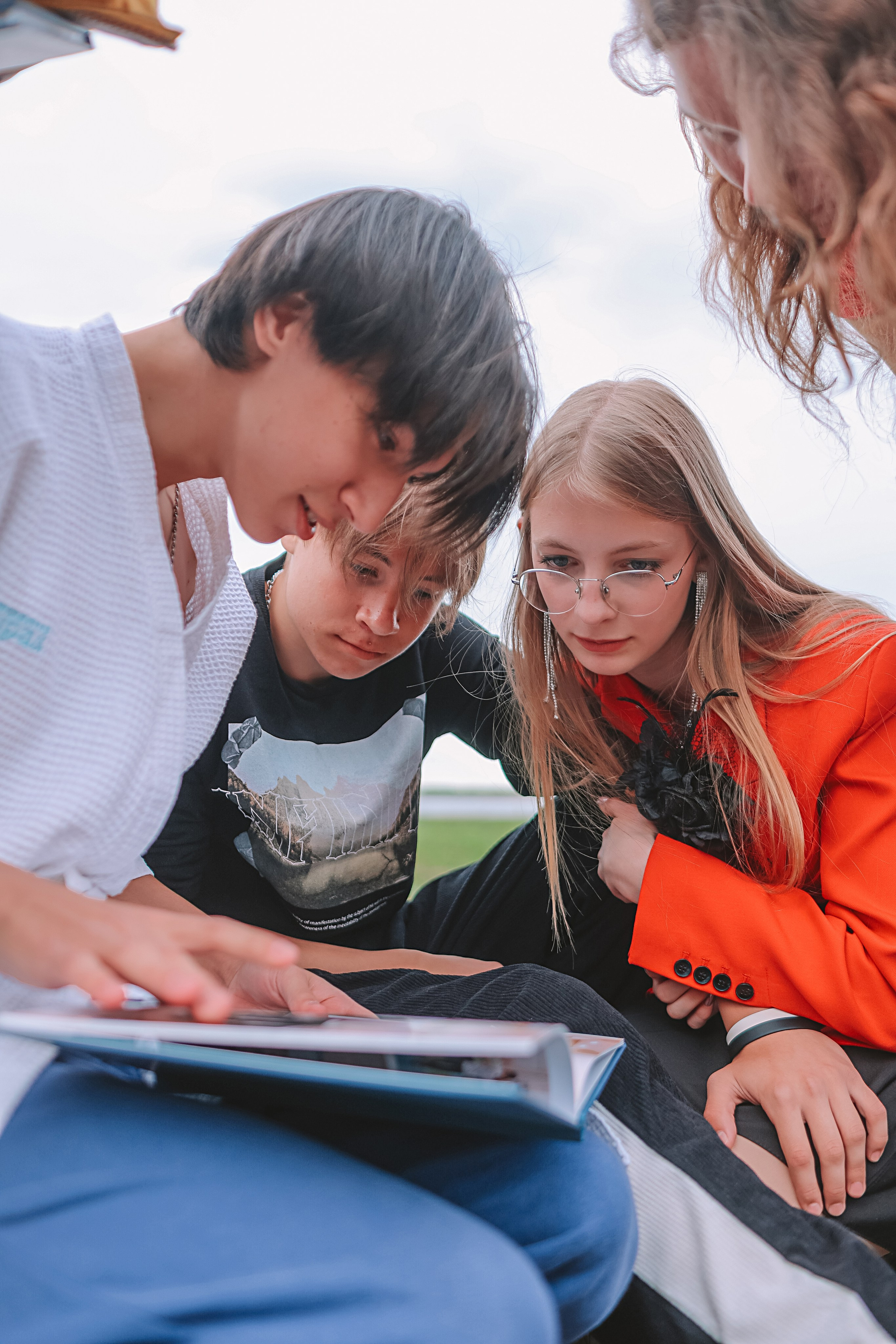 Последний звонок. Семейный фотограф Тюмень, фотограф на роды Салмина Мария