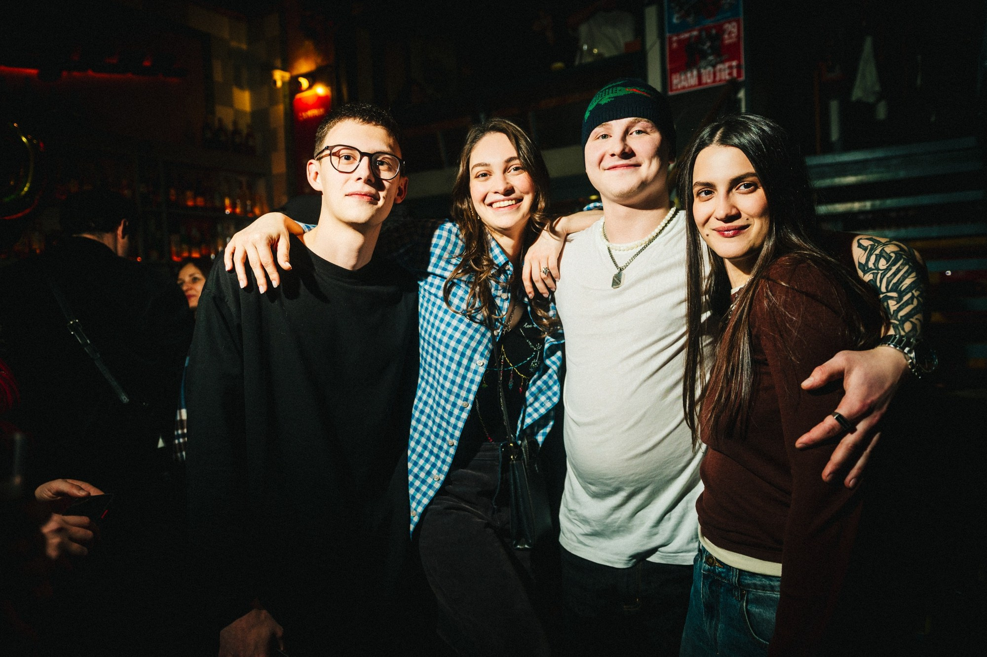 День рождения бара ПетровВодкин. Сайт фотографа Данилы Пащенко