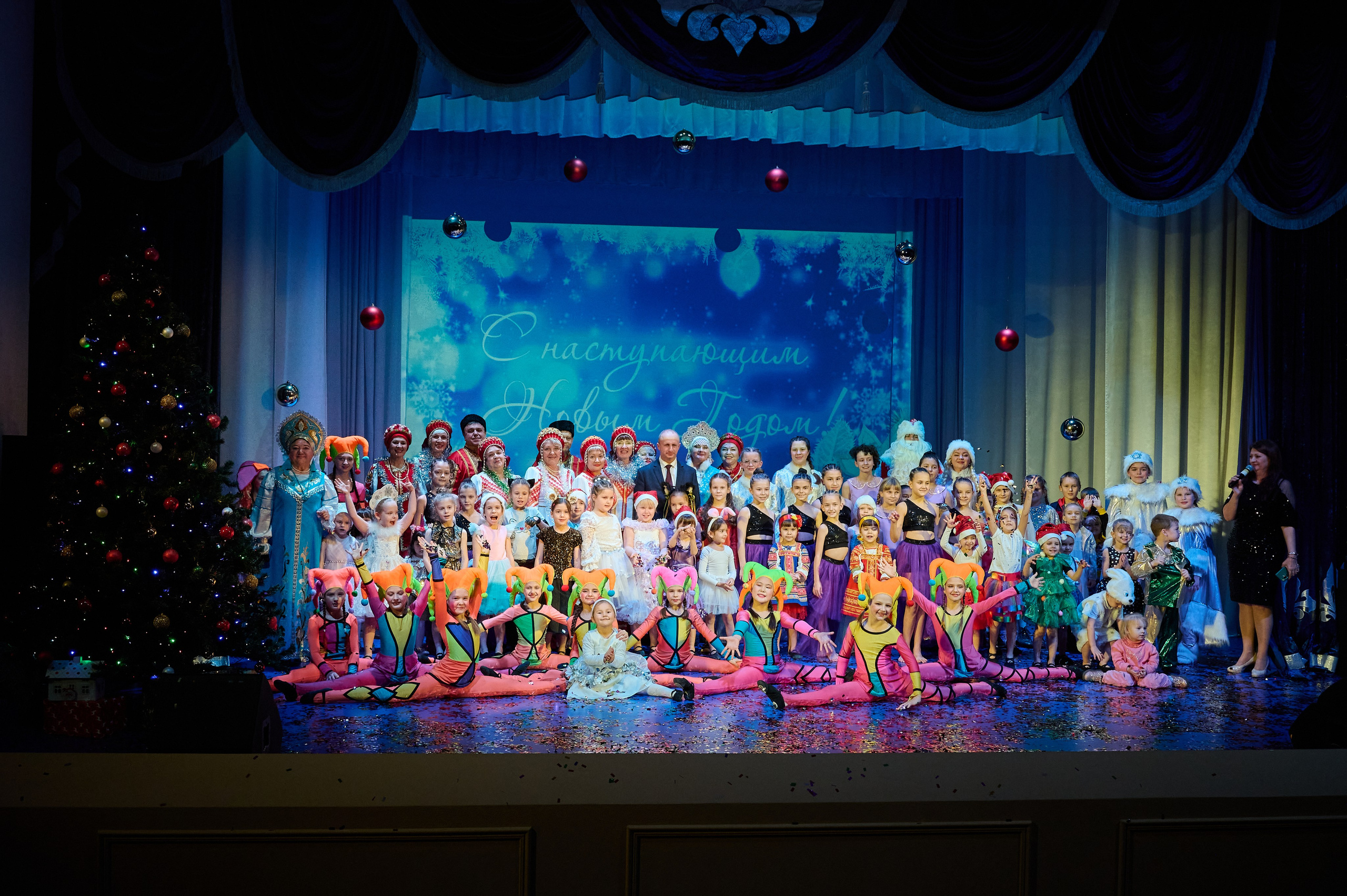 Концерт в ДК Марьина роща. Жизнь курорта Кабардинка в фотографиях