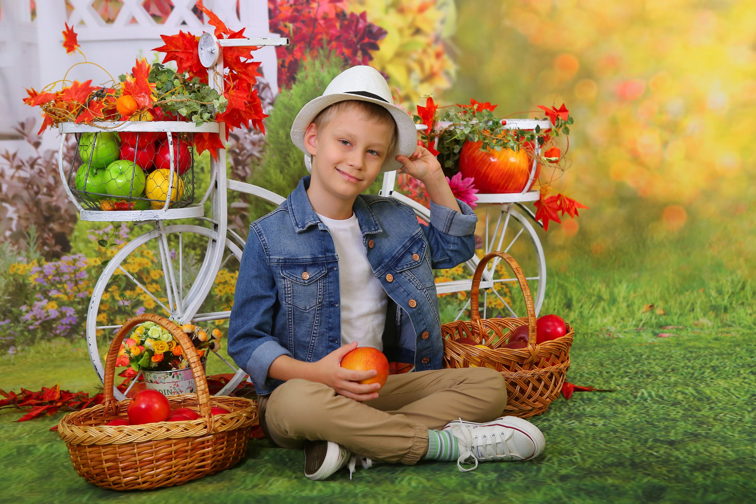 Яблоневый сад. Студия детской и семейной фотографии 12кадров