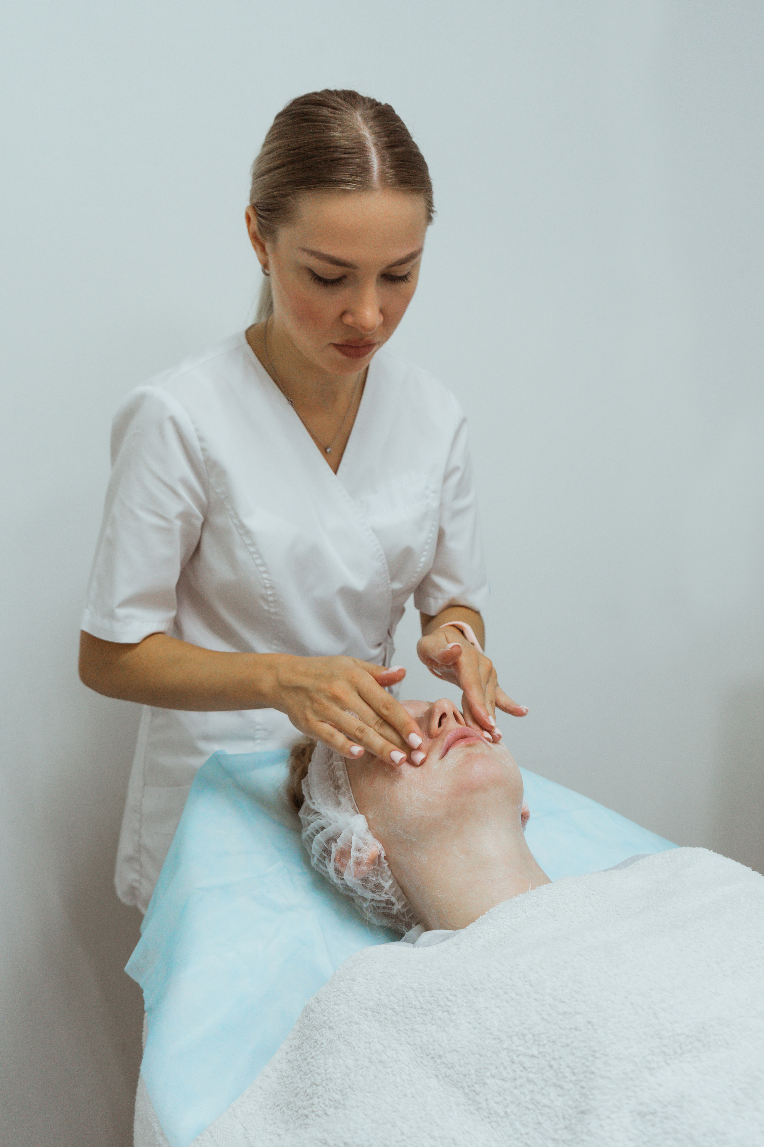 Контент-съемка для бьюти-мастера. Предметный и рекламный фотограф в Сочи Мария Золотай