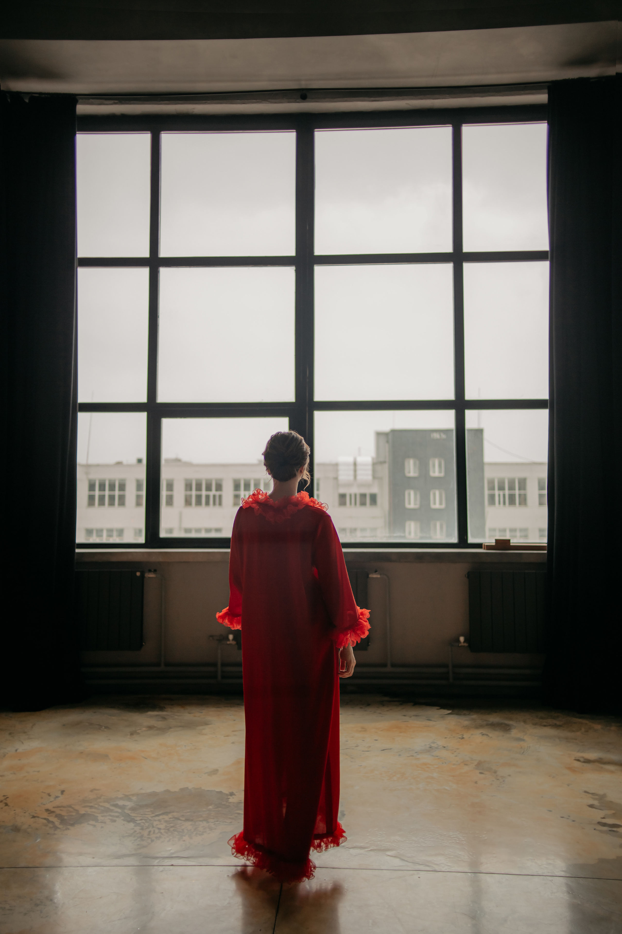 Ярослава. Леди в красном. Фотограф Регина Крикунова г. Красноярск