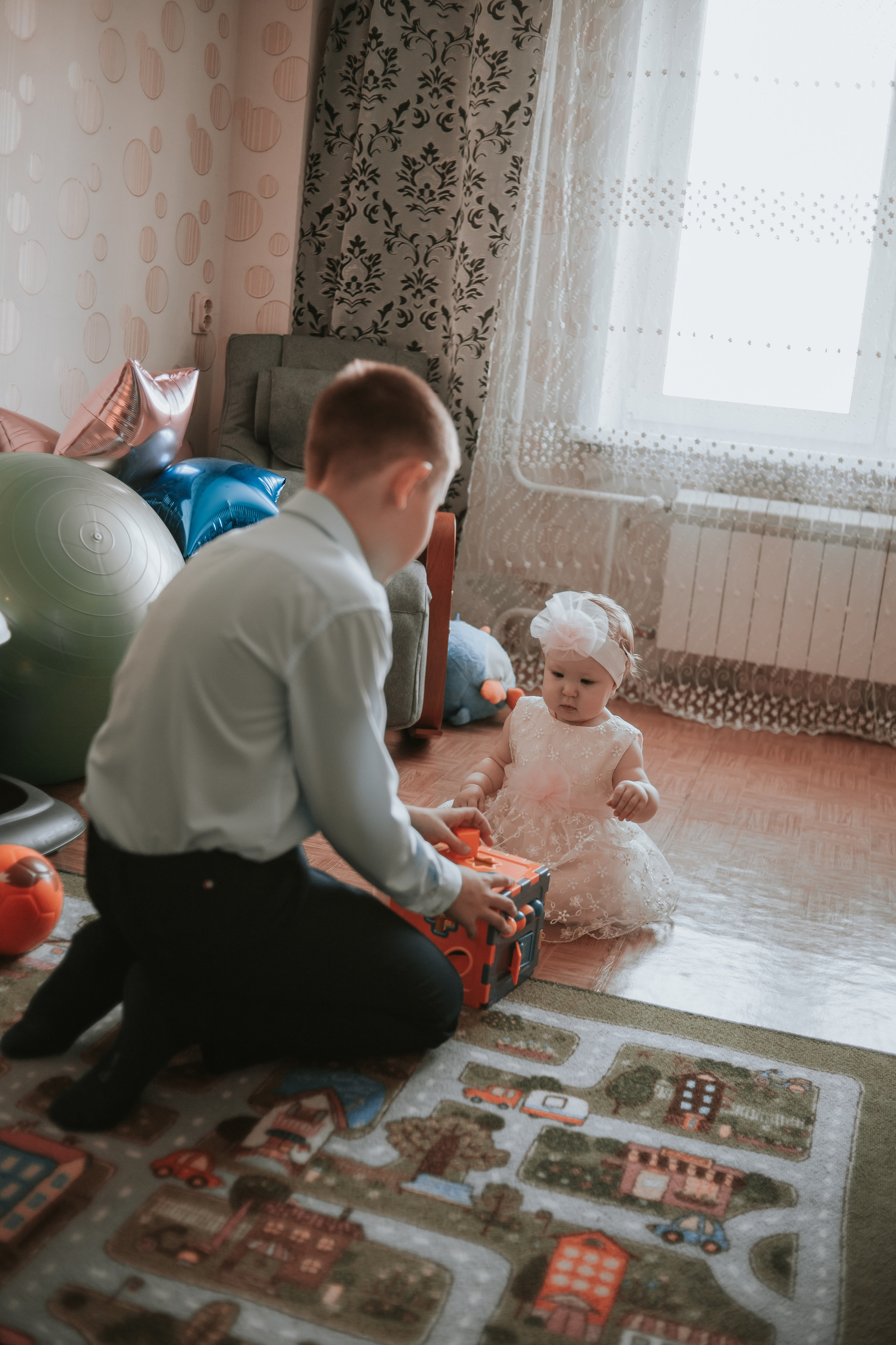 Домашняя фотосессия. День рождения Агаты. Фотограф Регина Крикунова г. Красноярск