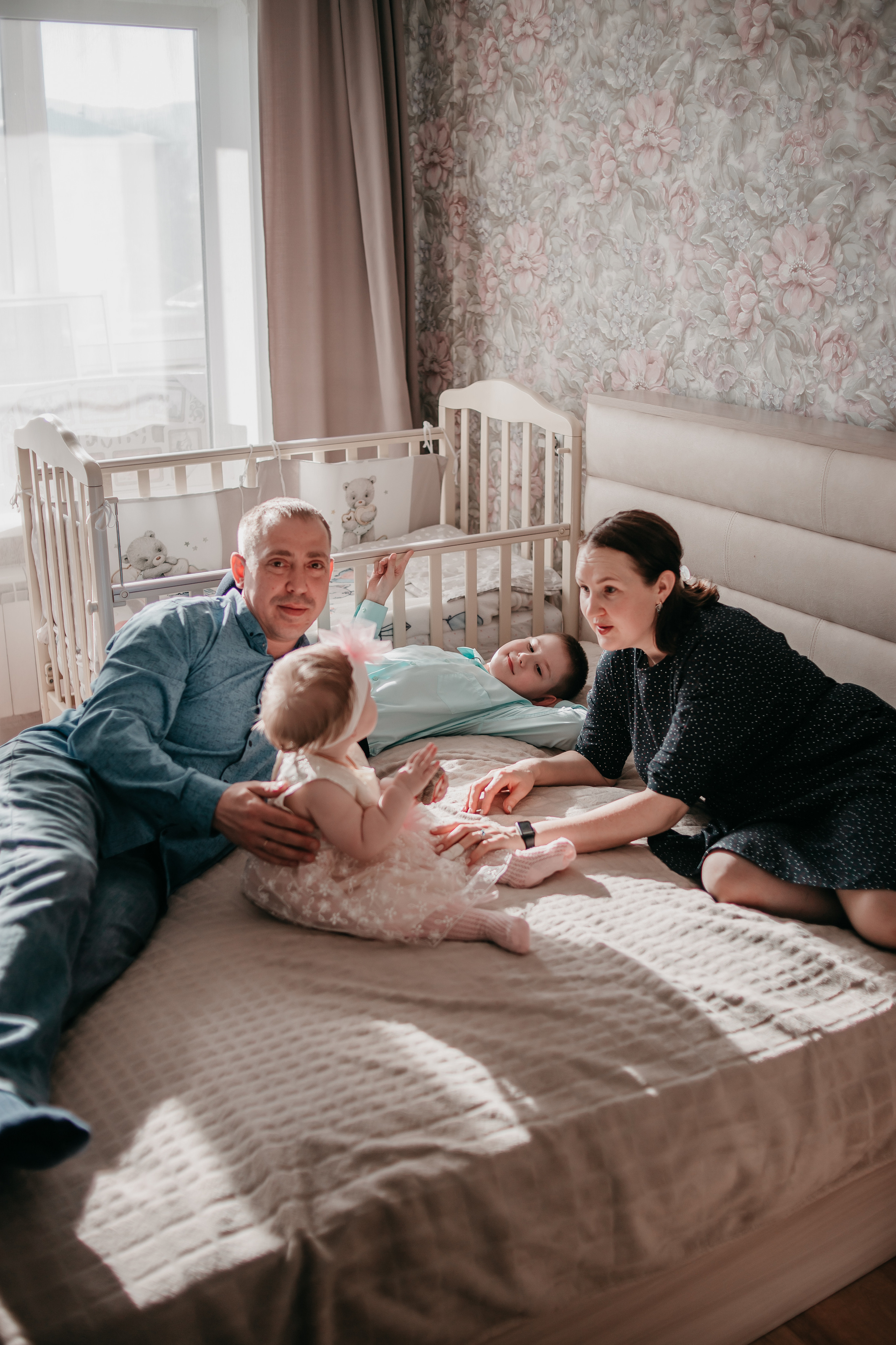 Домашняя фотосессия. День рождения Агаты. Фотограф Регина Крикунова г. Красноярск