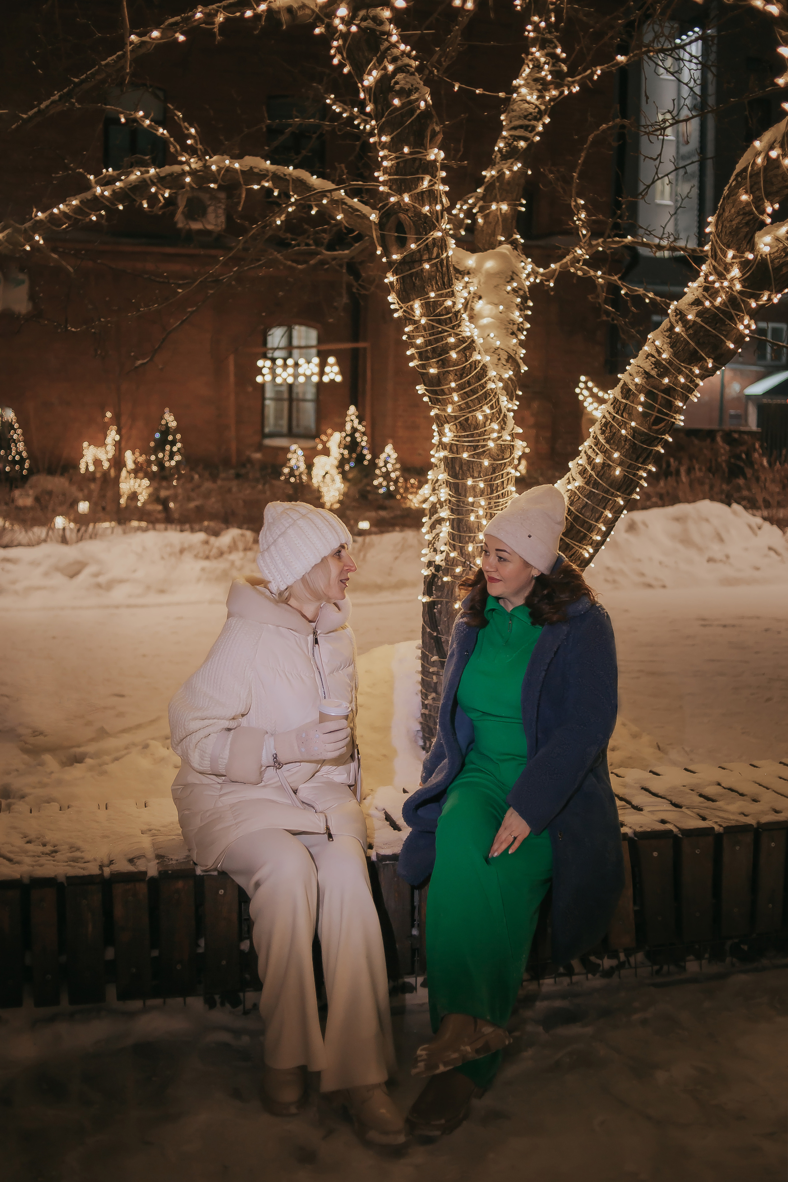 Прогулка подруг. Ольга и Вера. Фотограф Регина Крикунова г. Красноярск