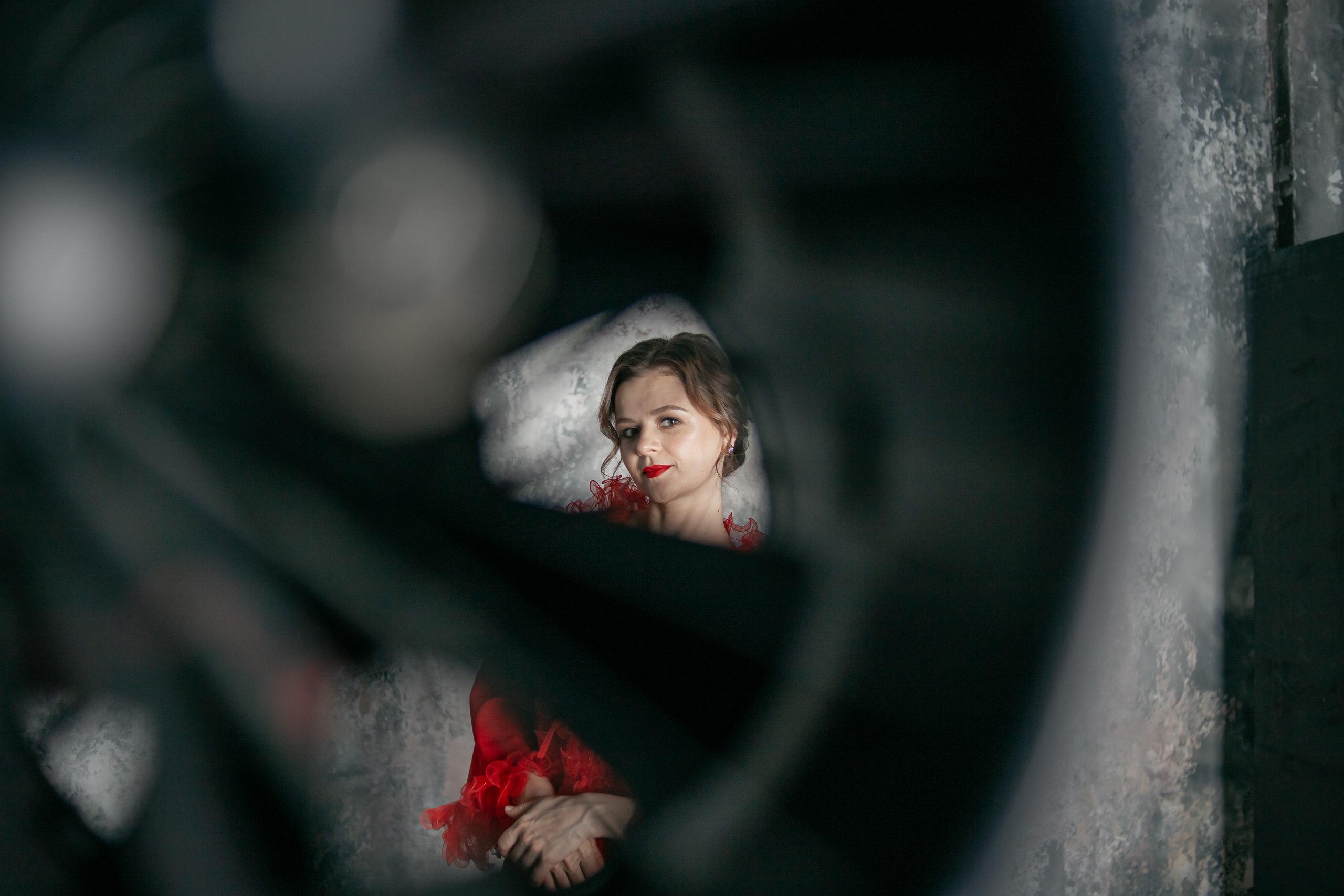 Ярослава. Леди в красном. Фотограф Регина Крикунова г. Красноярск