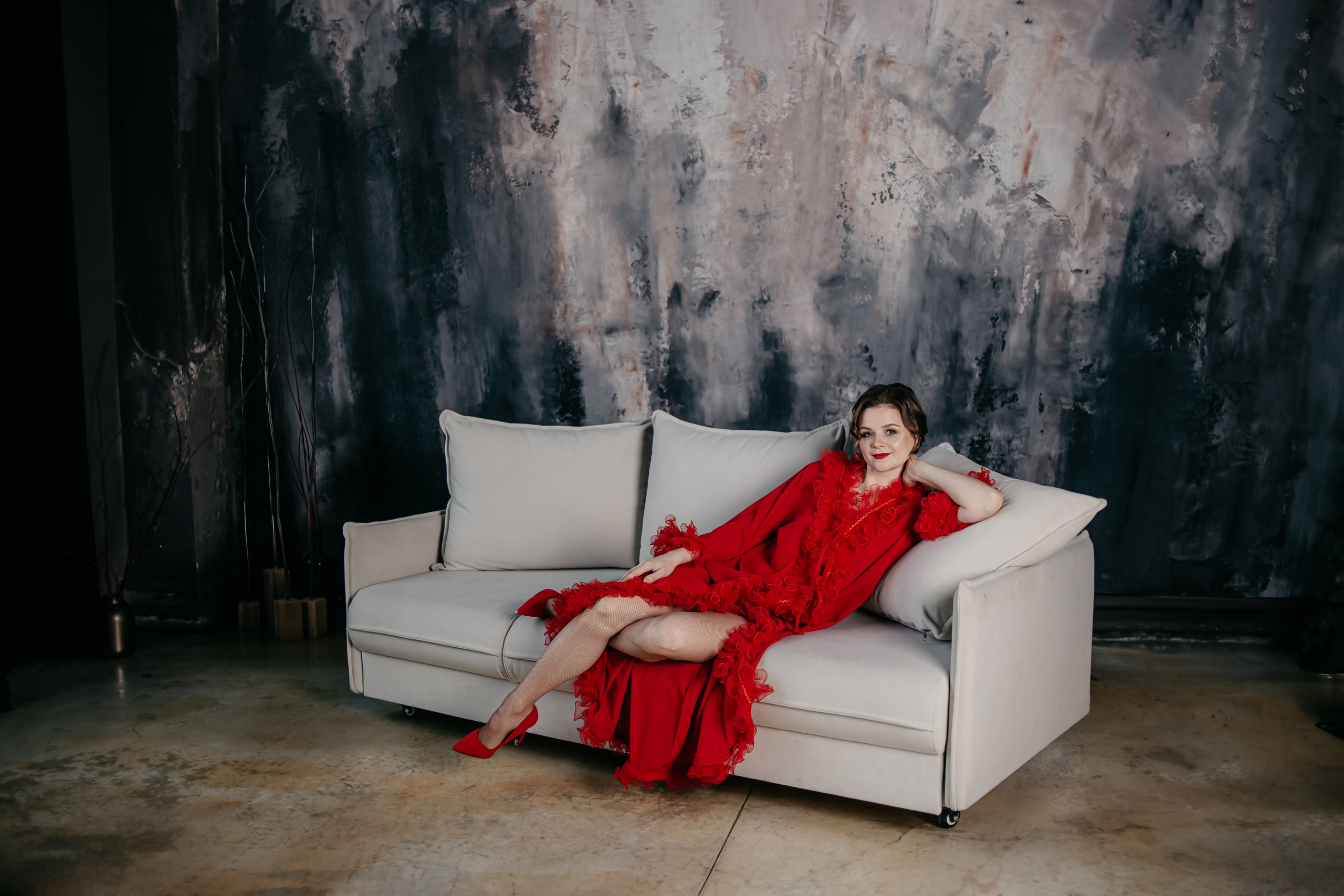 Ярослава. Леди в красном. Фотограф Регина Крикунова г. Красноярск