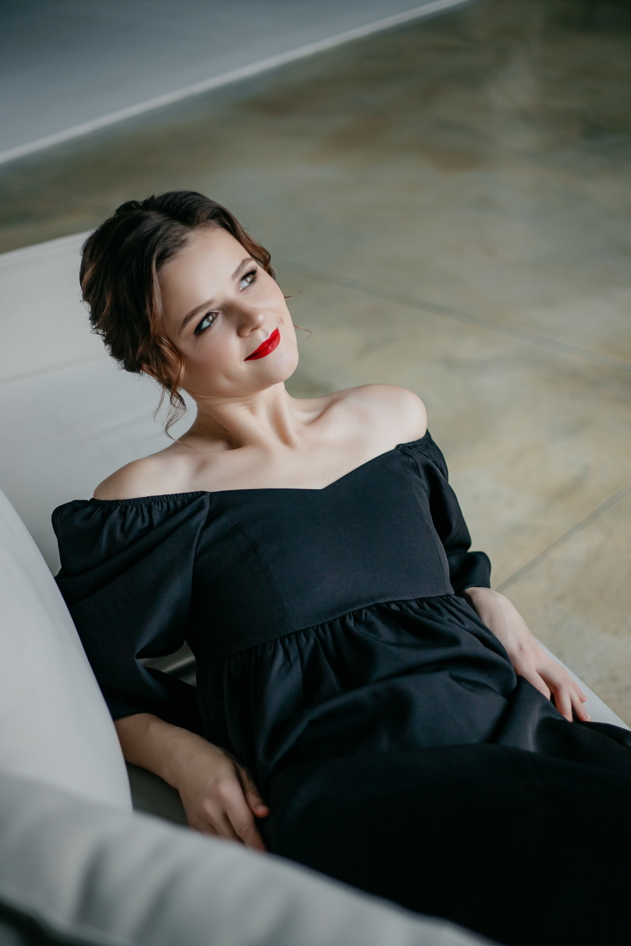 Ярослава. Леди в красном. Фотограф Регина Крикунова г. Красноярск