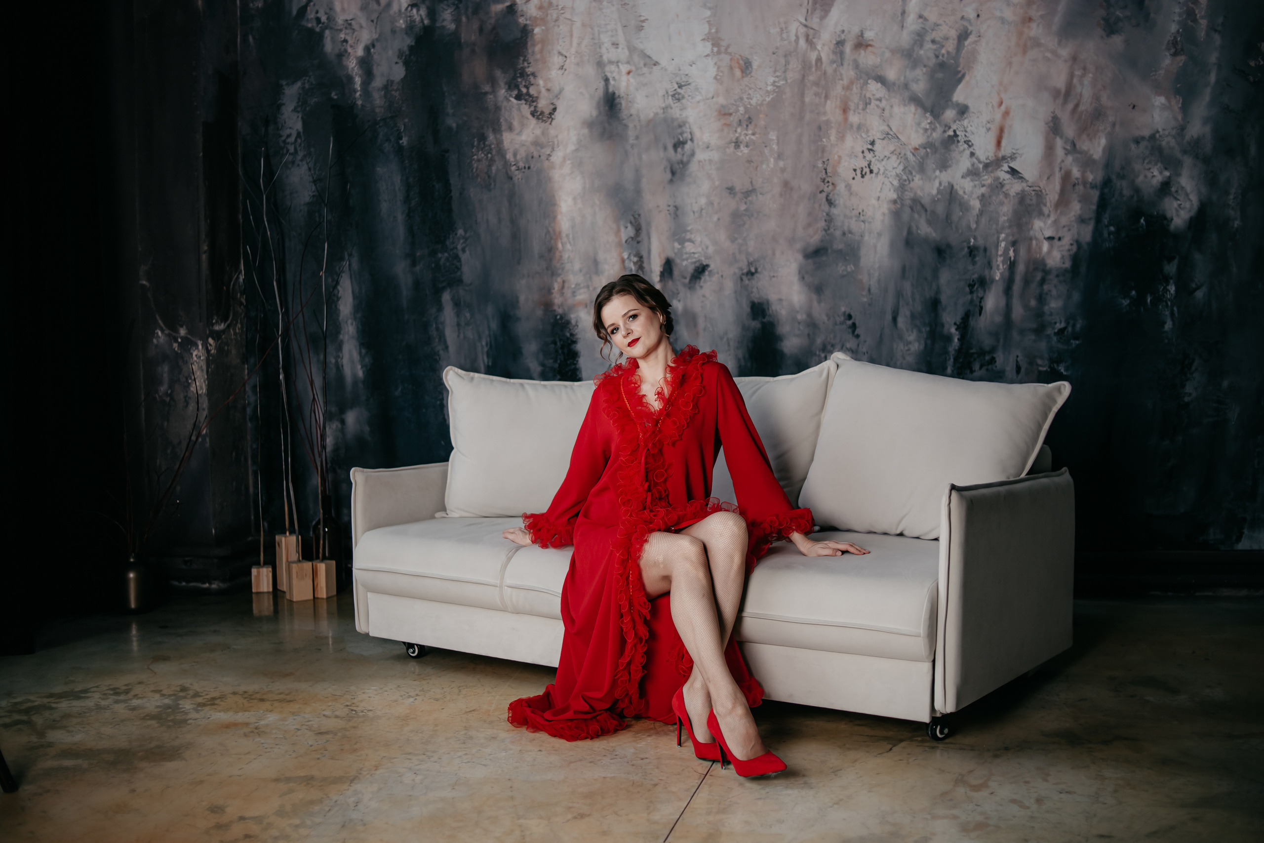 Ярослава. Леди в красном. Фотограф Регина Крикунова г. Красноярск