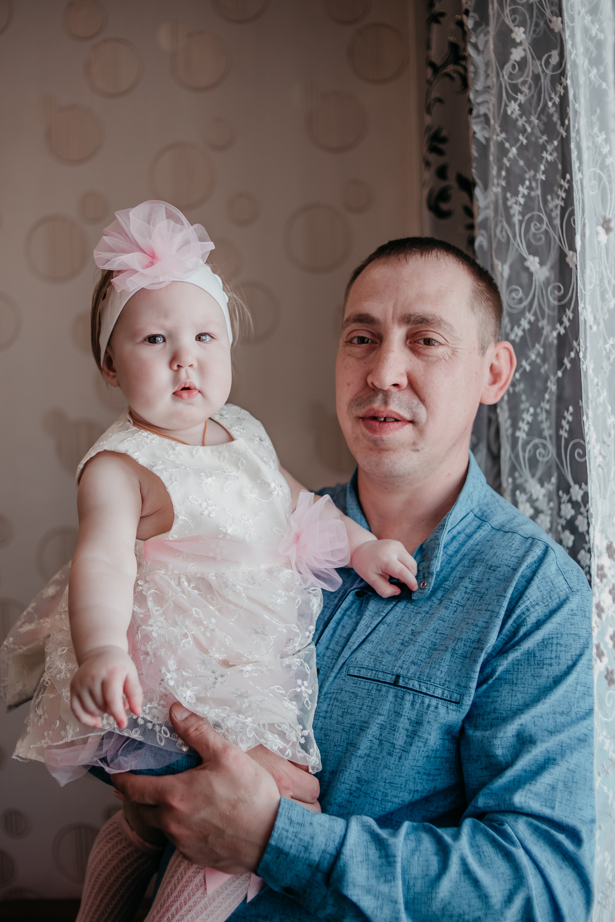 Домашняя фотосессия. День рождения Агаты. Фотограф Регина Крикунова г. Красноярск