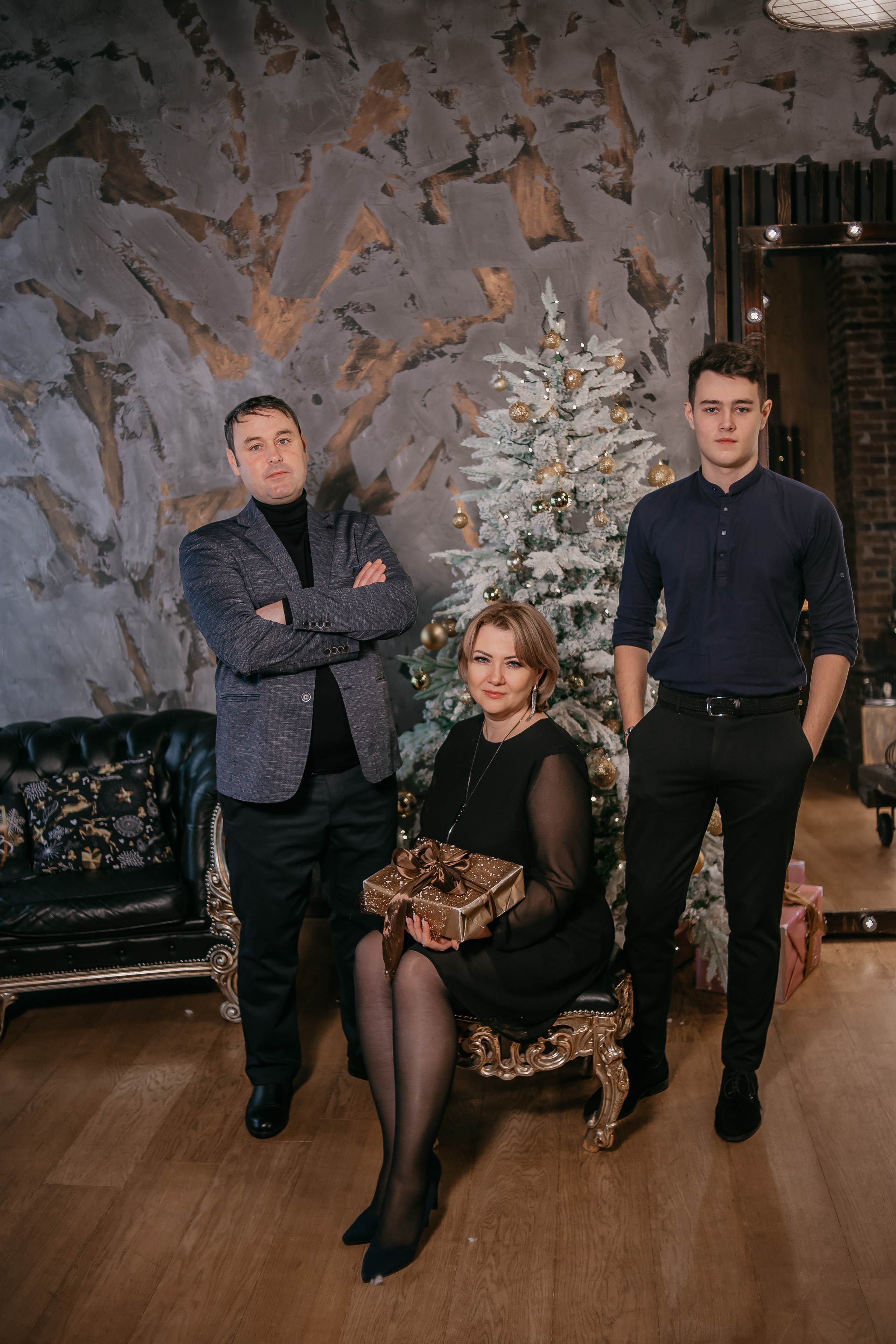 Новый Год. Роман, Светлана, Денис. Фотограф Регина Крикунова г. Красноярск