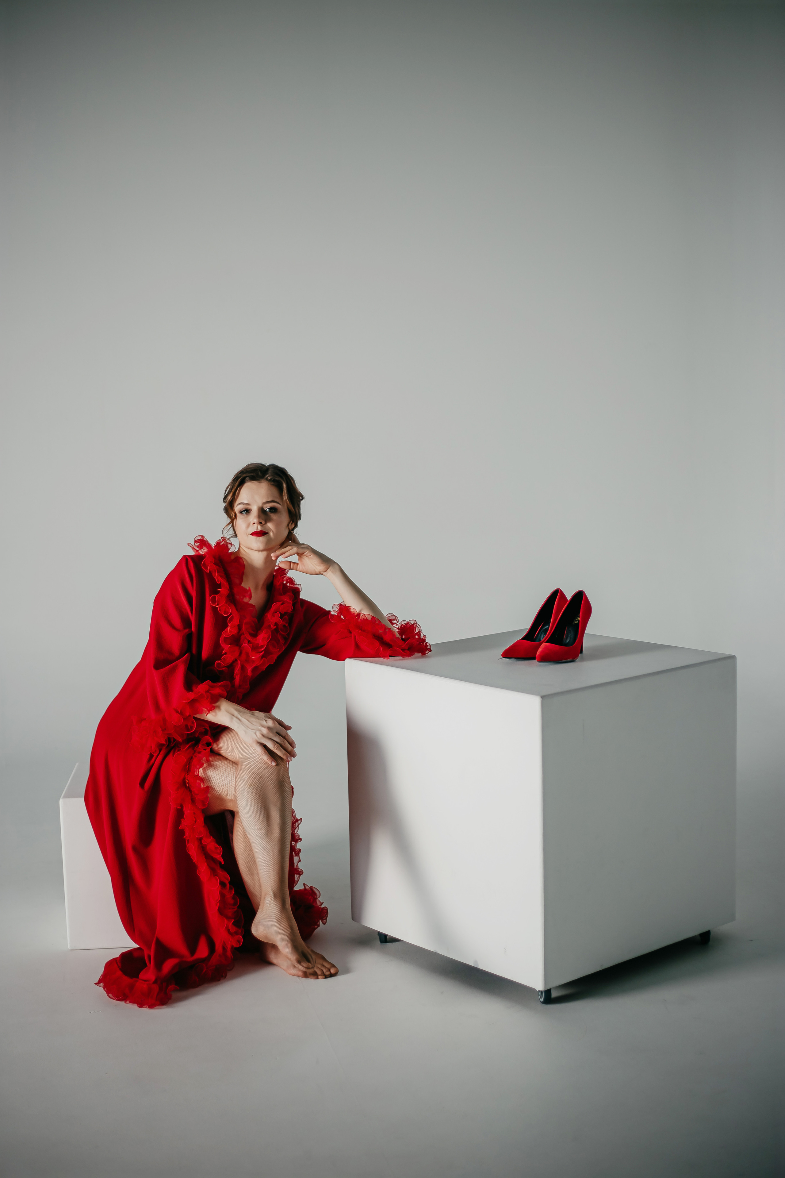 Ярослава. Леди в красном. Фотограф Регина Крикунова г. Красноярск