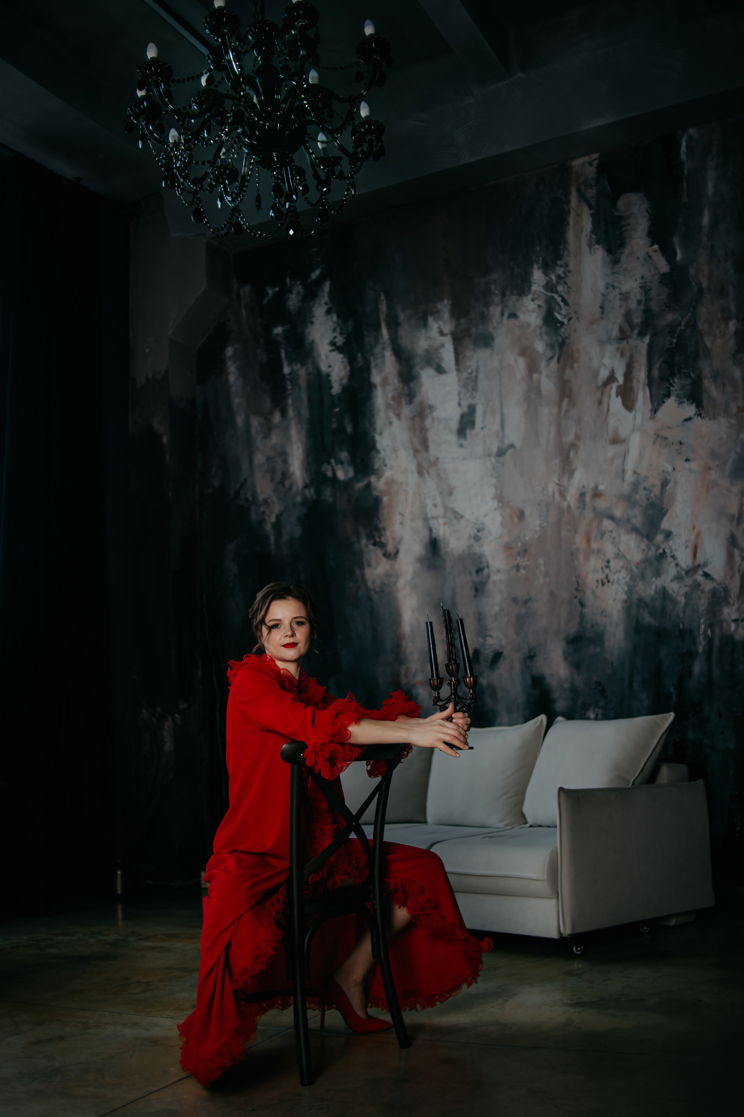 Ярослава. Леди в красном. Фотограф Регина Крикунова г. Красноярск