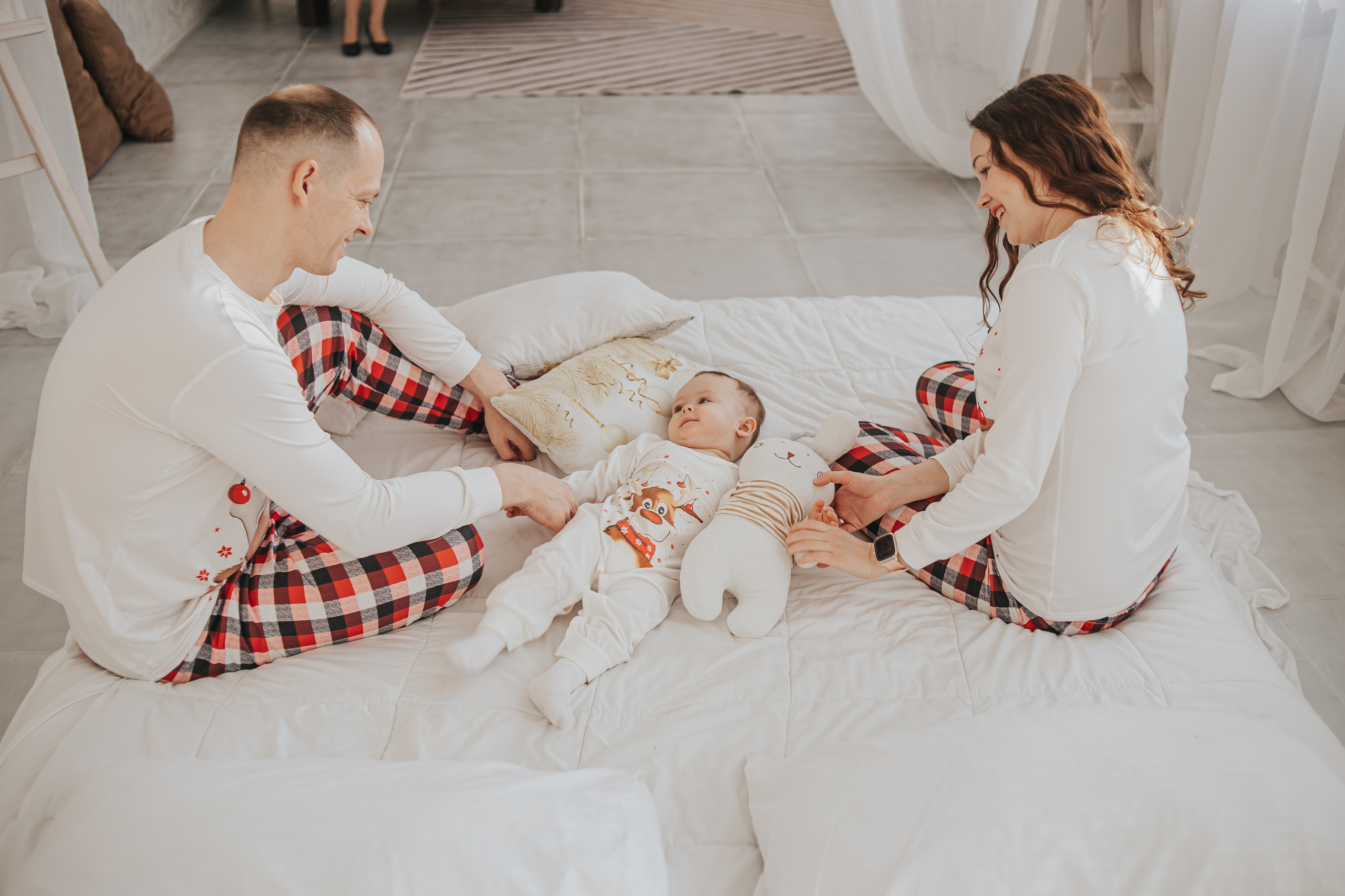 Семейная фотосессия. Светлана, Юлия, Павел и Артём. Фотограф Регина Крикунова г. Красноярск