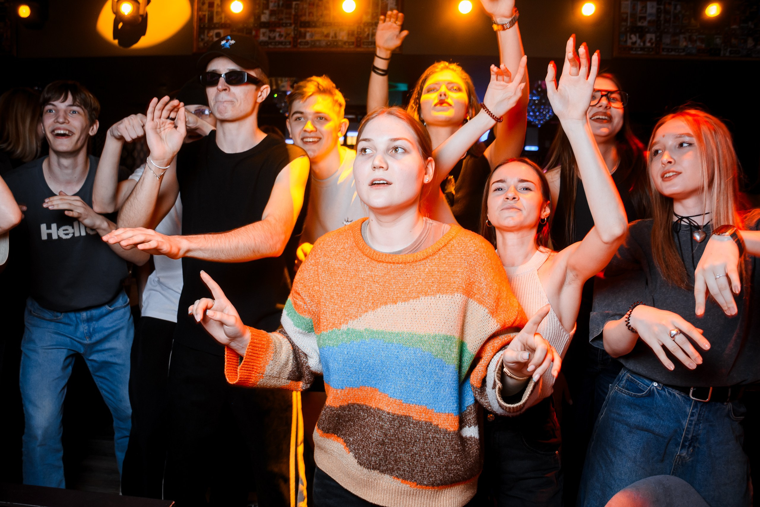 Студвесна на Волге. Диджеи. Фотограф Елена Афанасьева