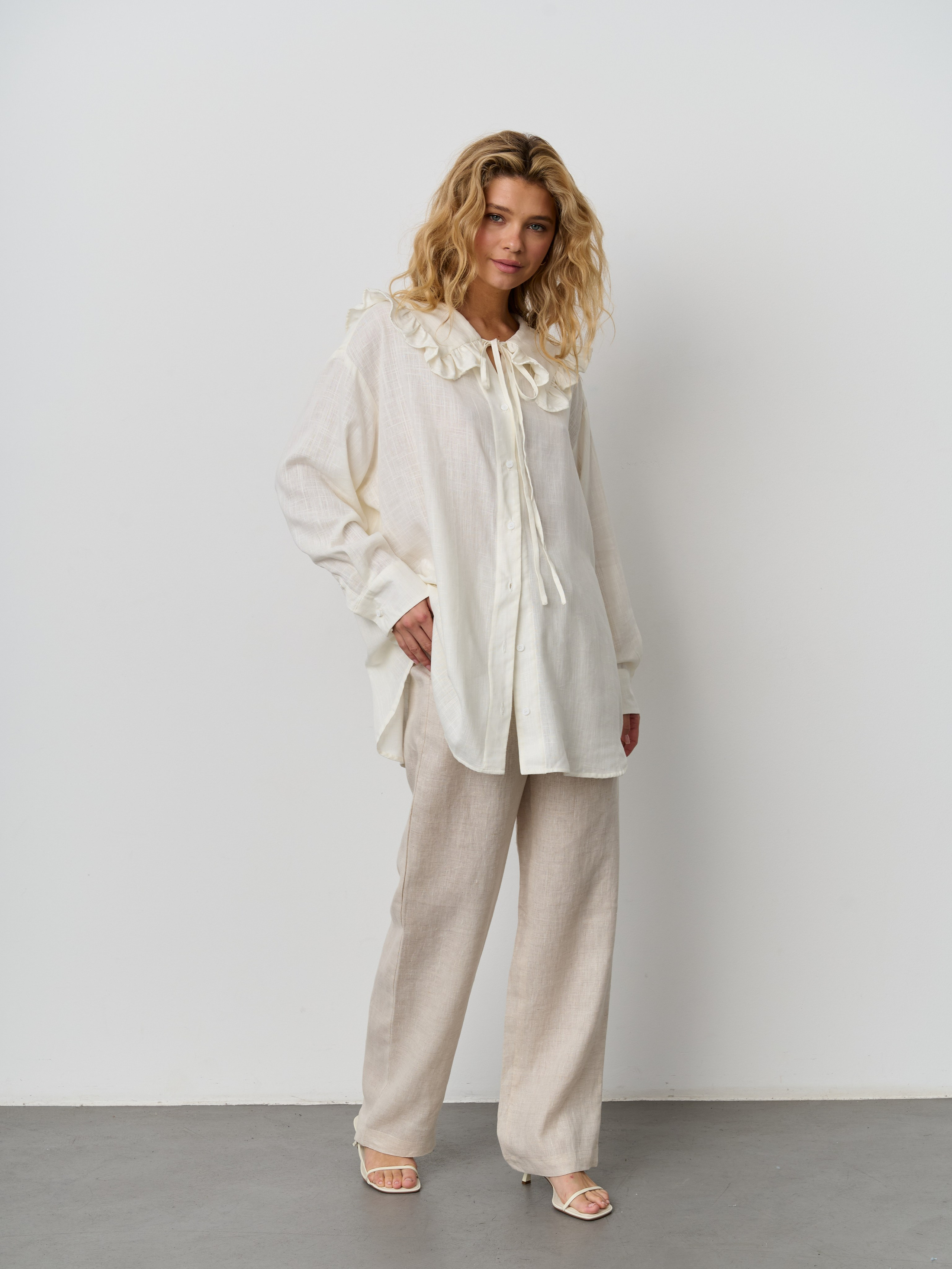 Съёмка для продакшна Buro. Fashion фотограф в Москве Ксения Чупрунова