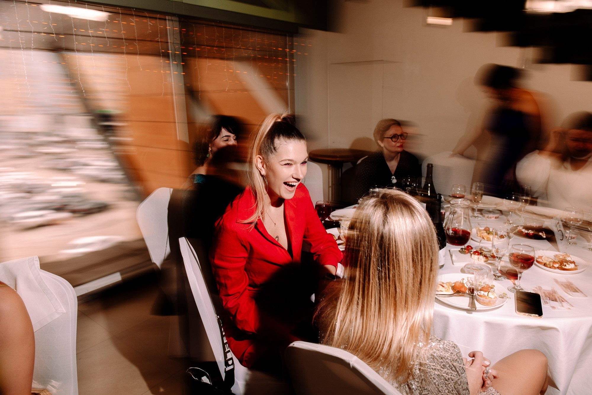 Новогодний завтрак в платьях. Семейный и свадебный фотограф в Рязани Лиза Голованова