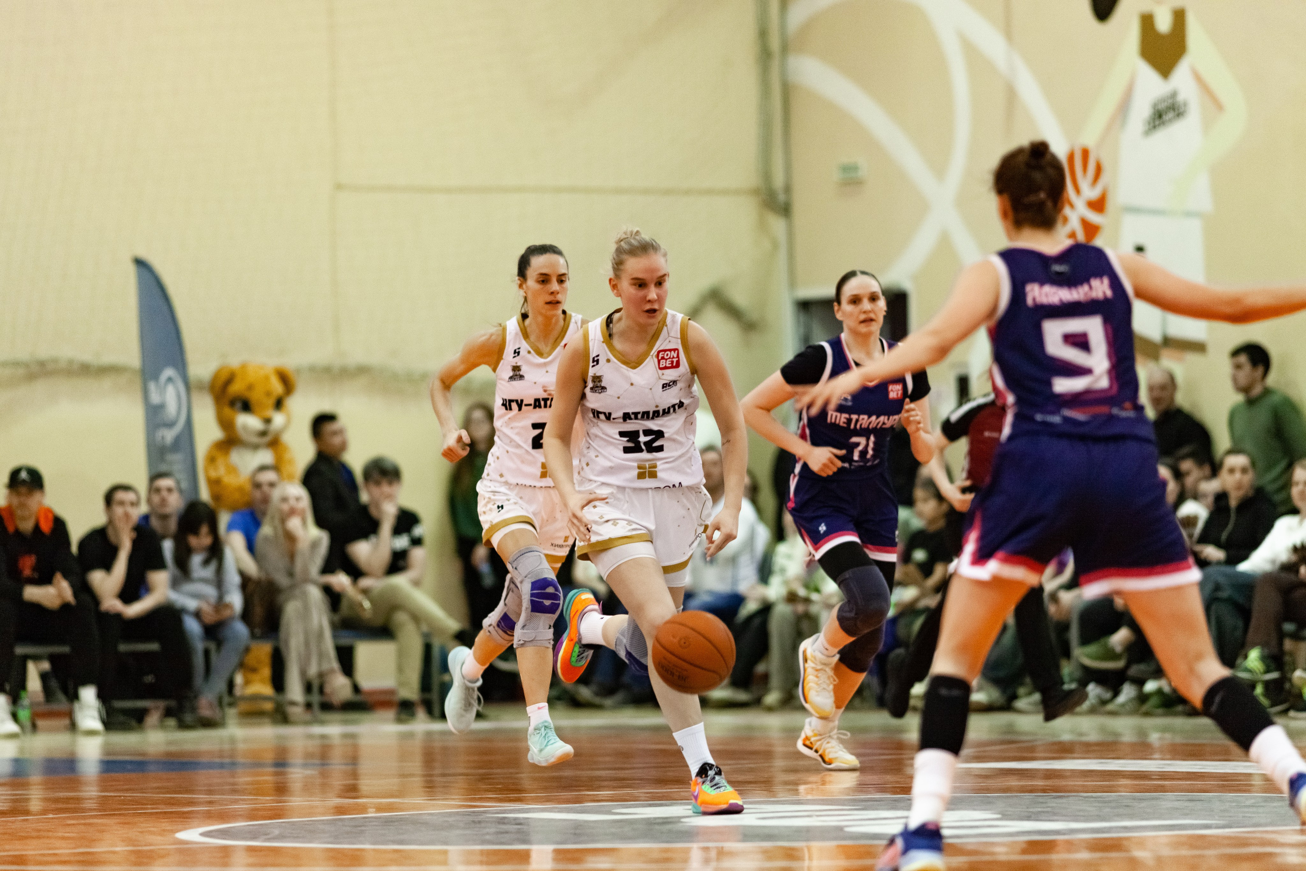 ЧГУ-Атланта — Металлург. Фотография