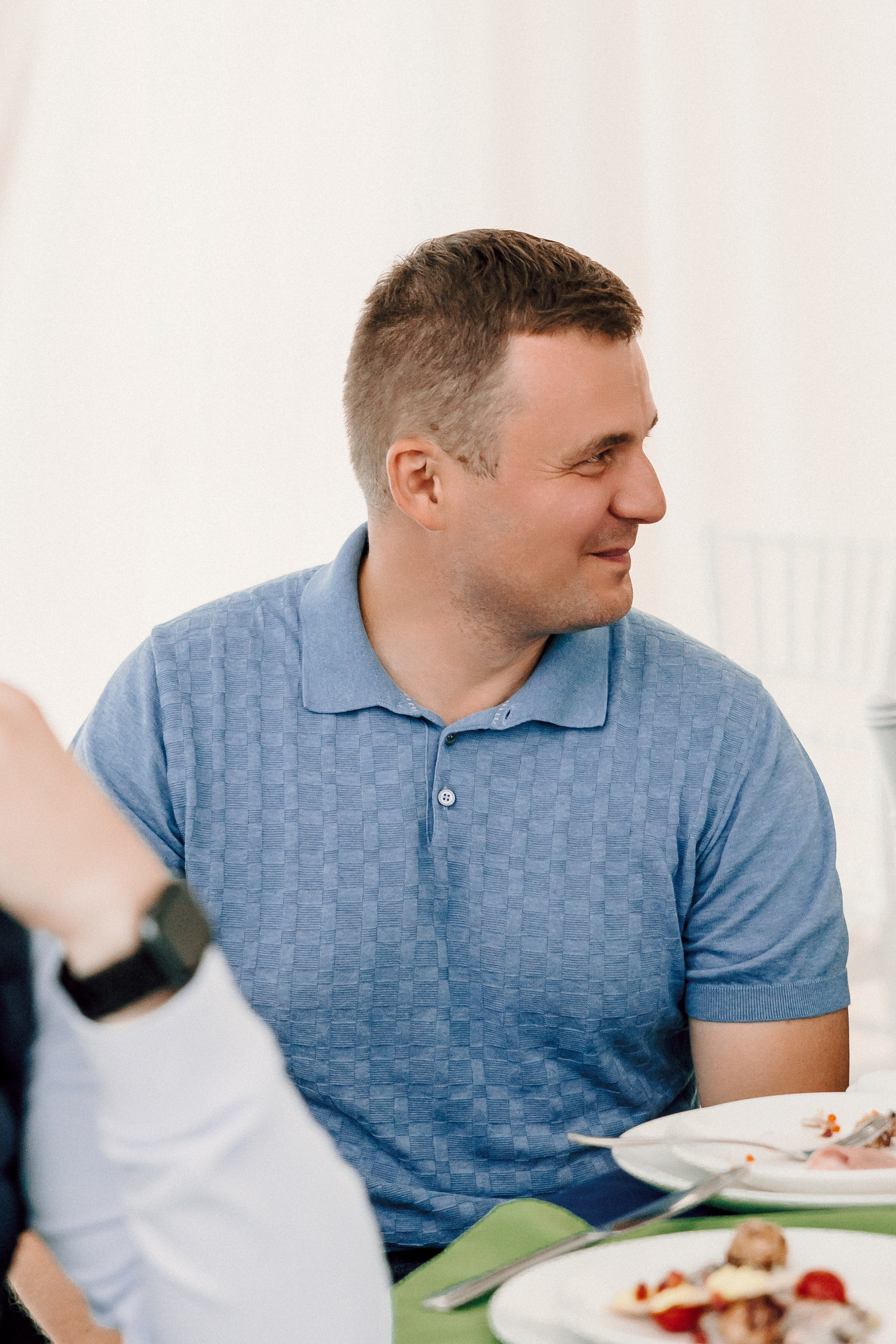 УММ2 — Летний корпоратив. Лёшка Варзегов — фотограф