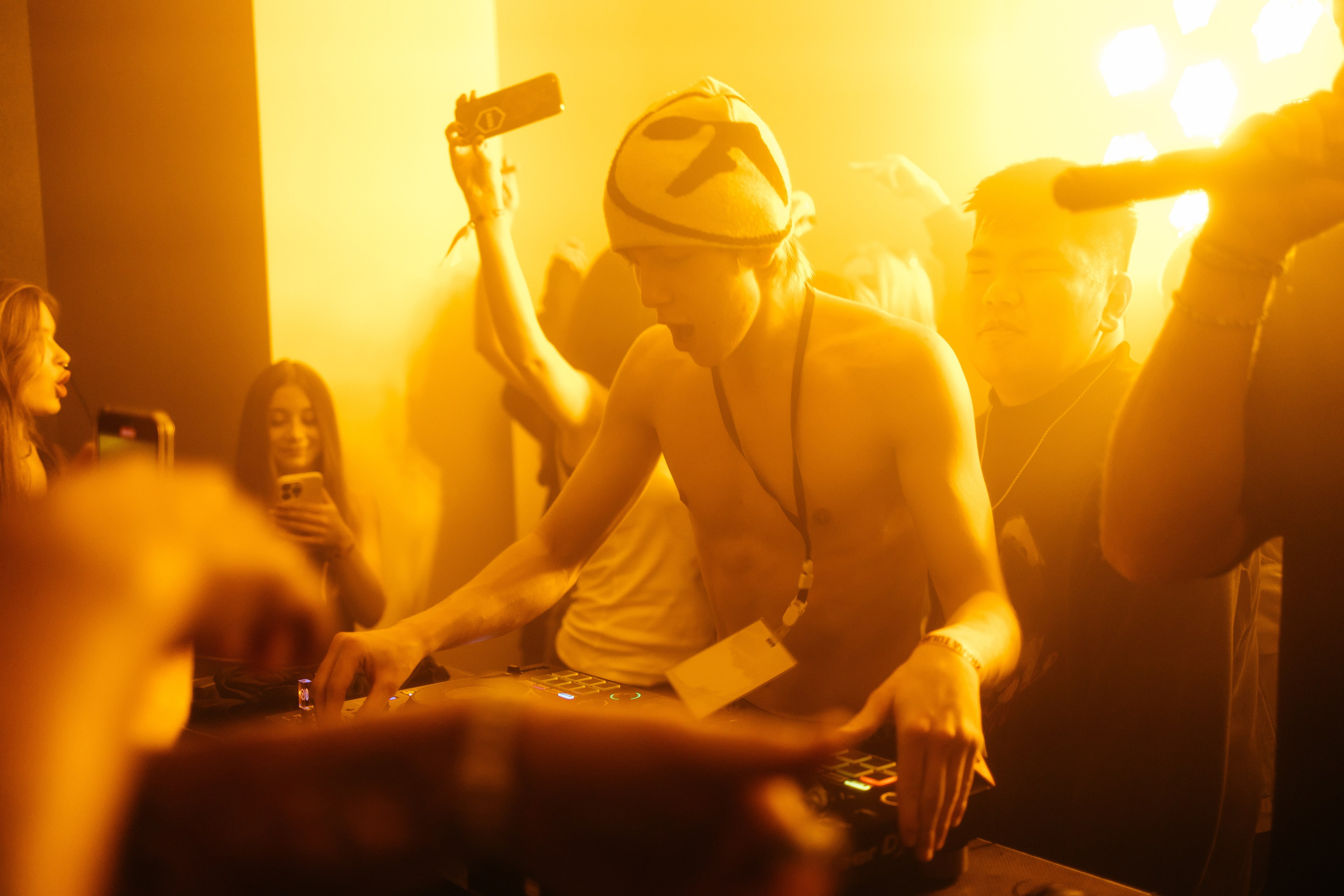 ZHARA TOUR DOMBAY | 2025 | PART2. ZHARA CREW