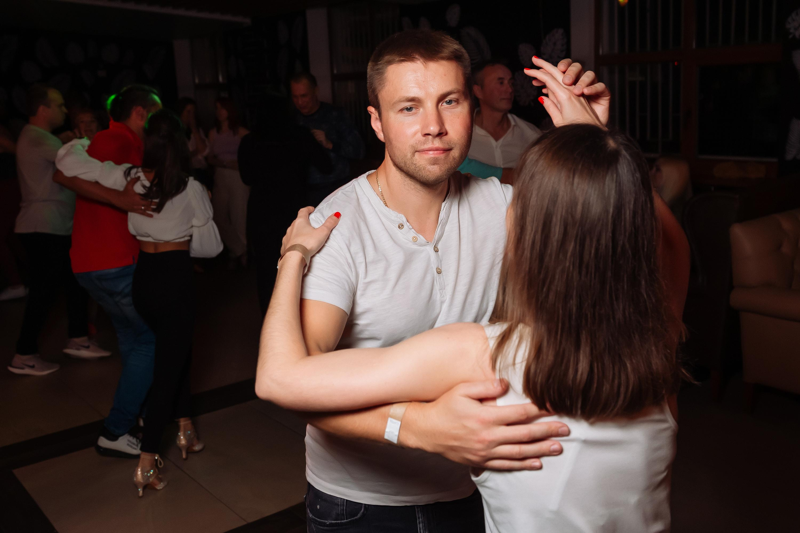 Школа социальных танцев Casa Latina. Репортажный и свадебный фотограф в Курске Борис Захарчук