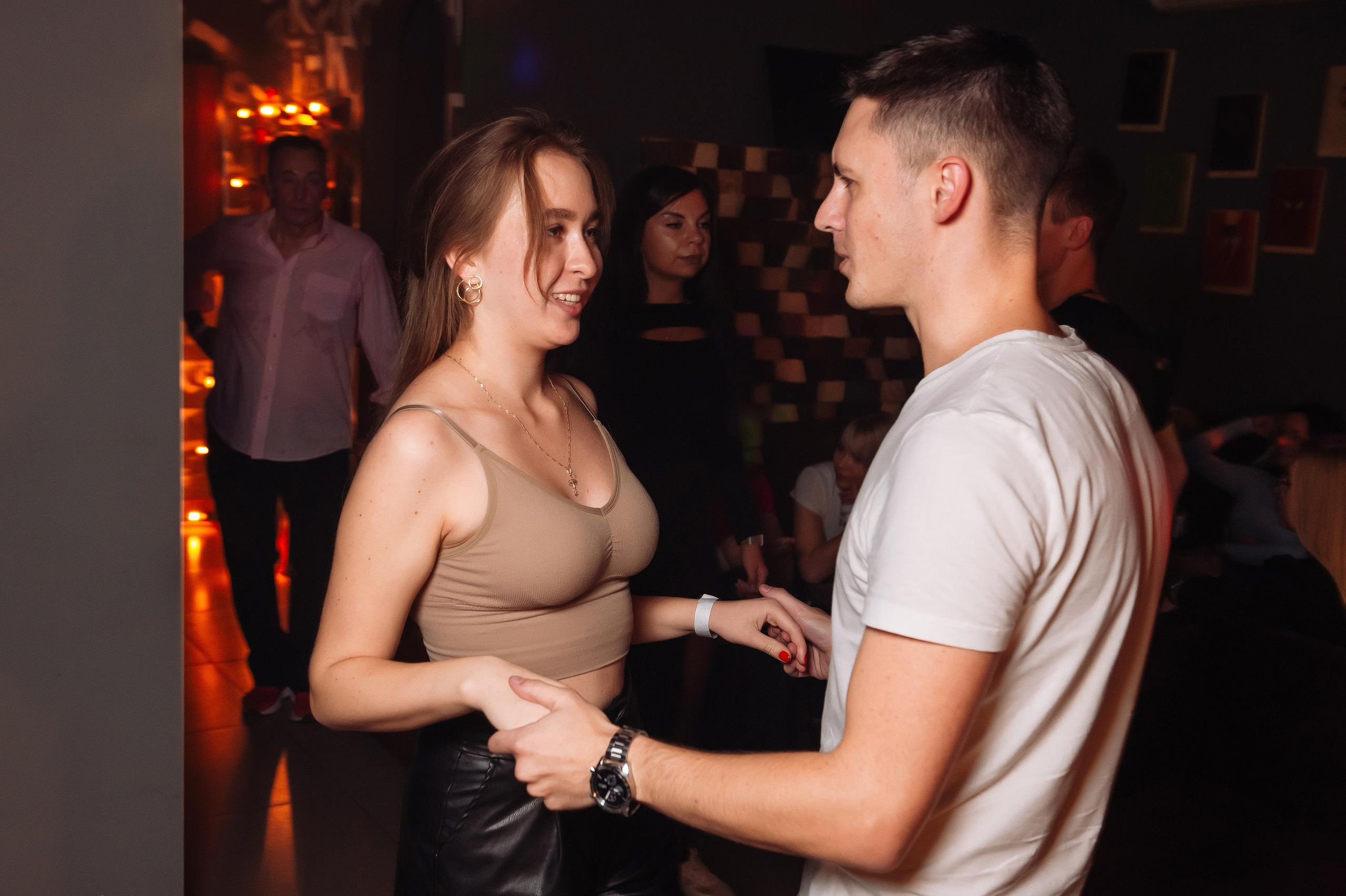 Школа социальных танцев In Dance. Репортажный и свадебный фотограф в Курске Борис Захарчук